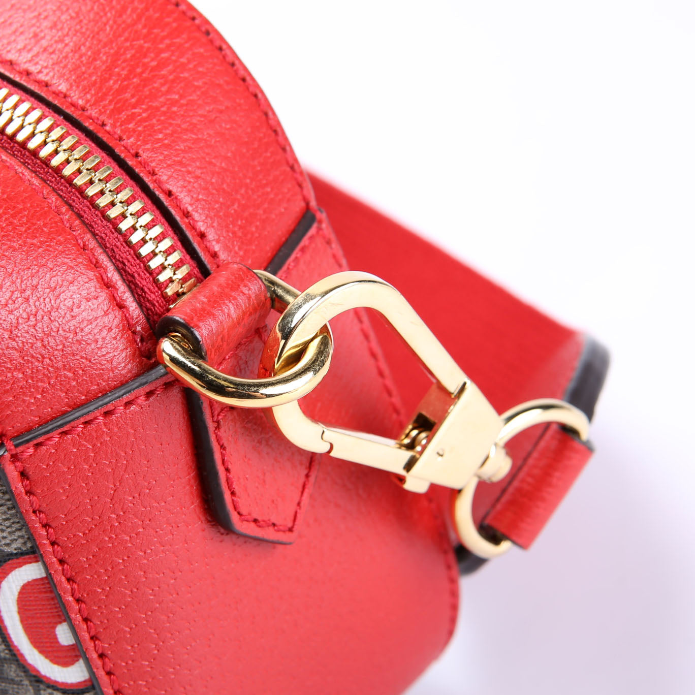 Gucci 574886 GG Apple Shoulder Bag Red