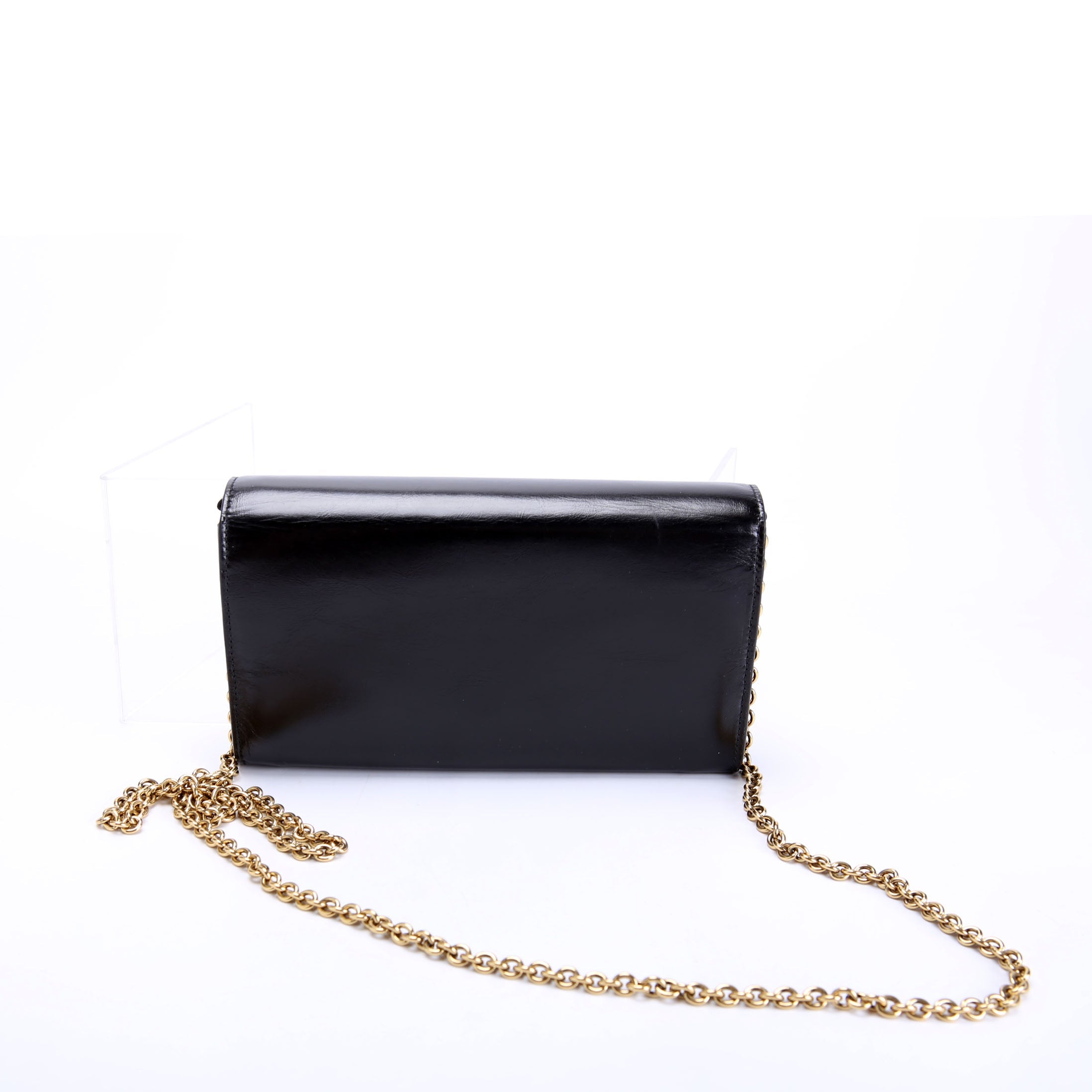 Iconic Flap Wallet On Chain Black