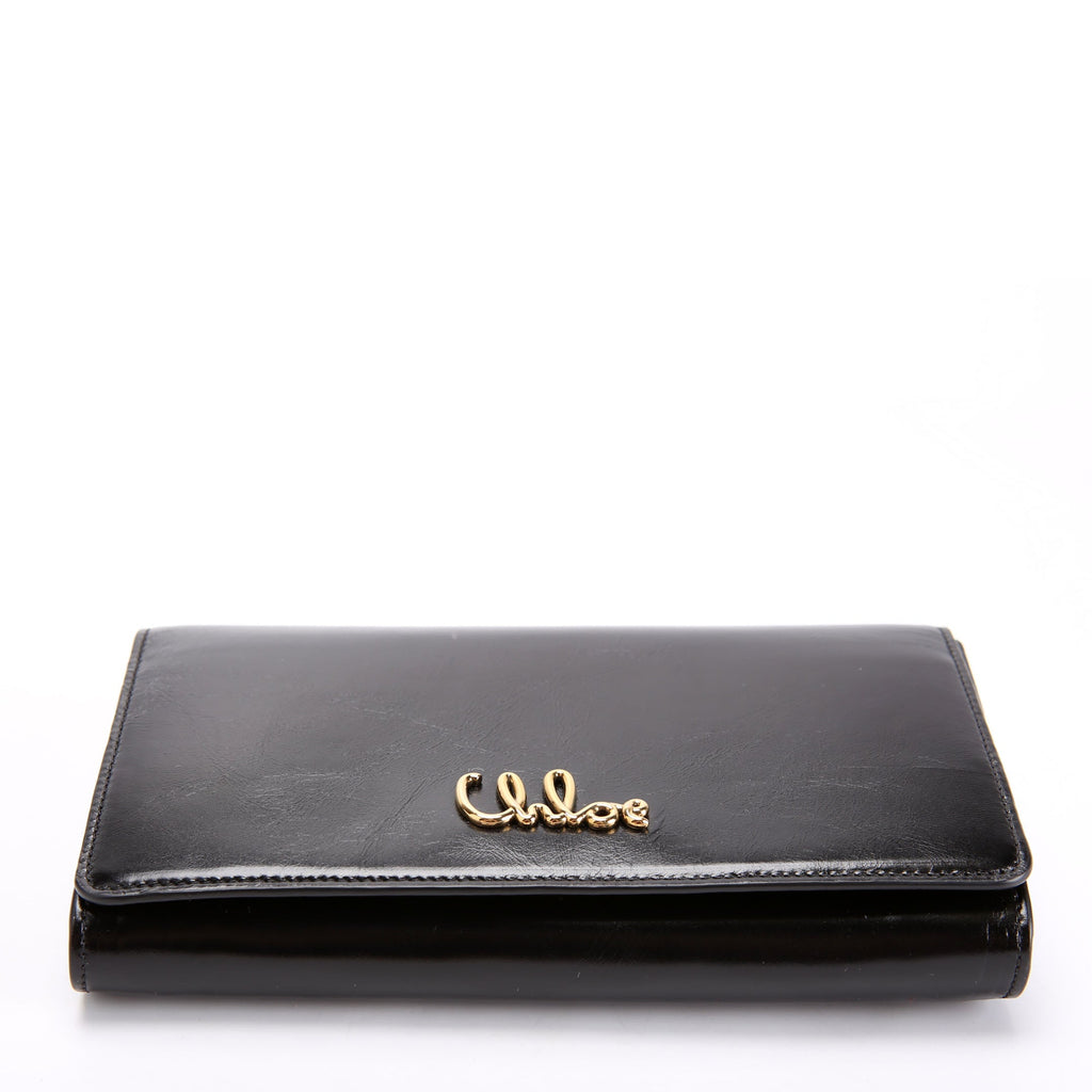 Iconic Flap Wallet On Chain Black