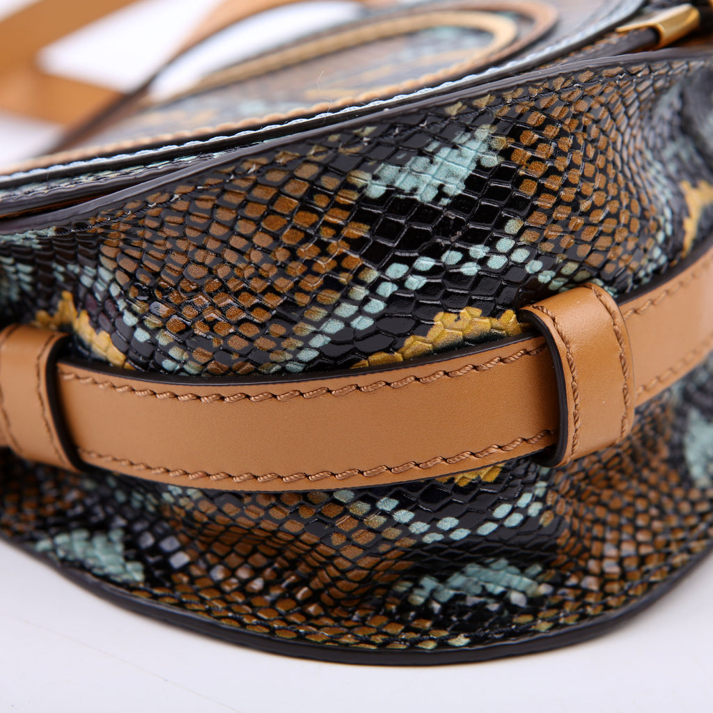 Marcie Saddle Bag Crossbody Small Snakeskin Brown/Blue