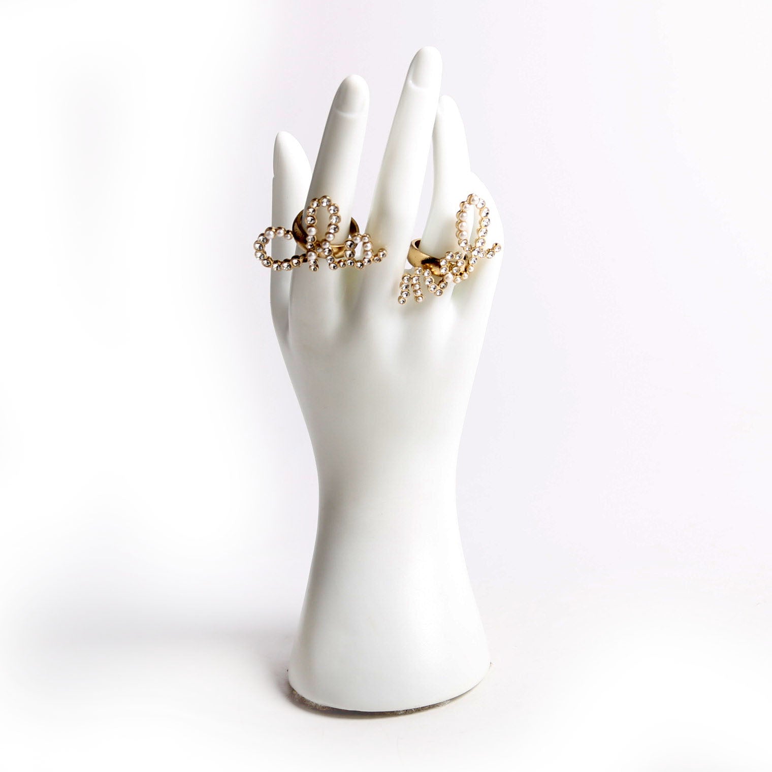 Cursive Logo Ring Faux Pearl/Crytsal Set Size 7/8