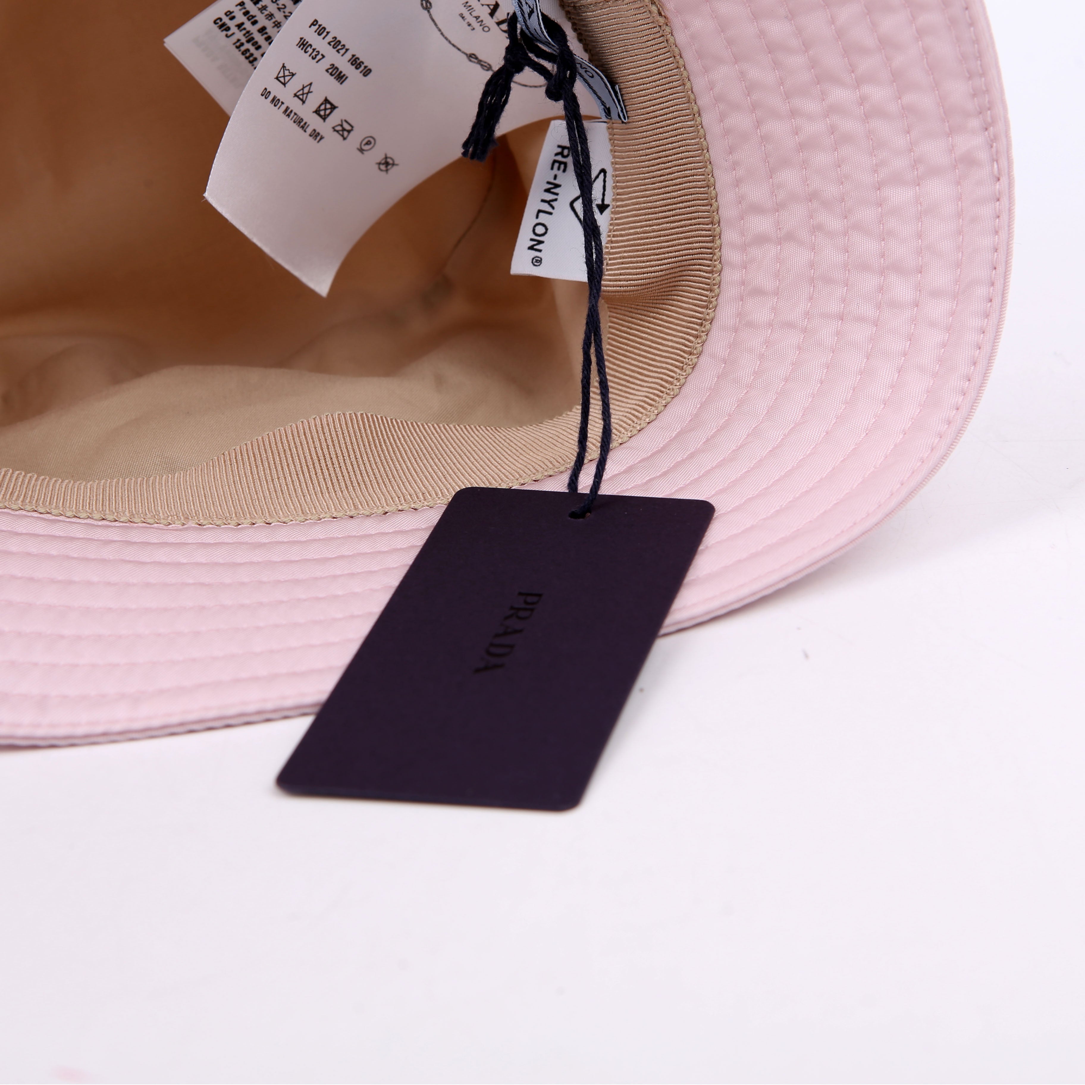Re-Nylon Triangle Logo Bucket Hat Size Medium Pink