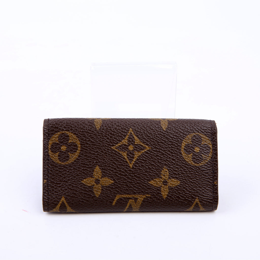 Multicles 4 Monogram