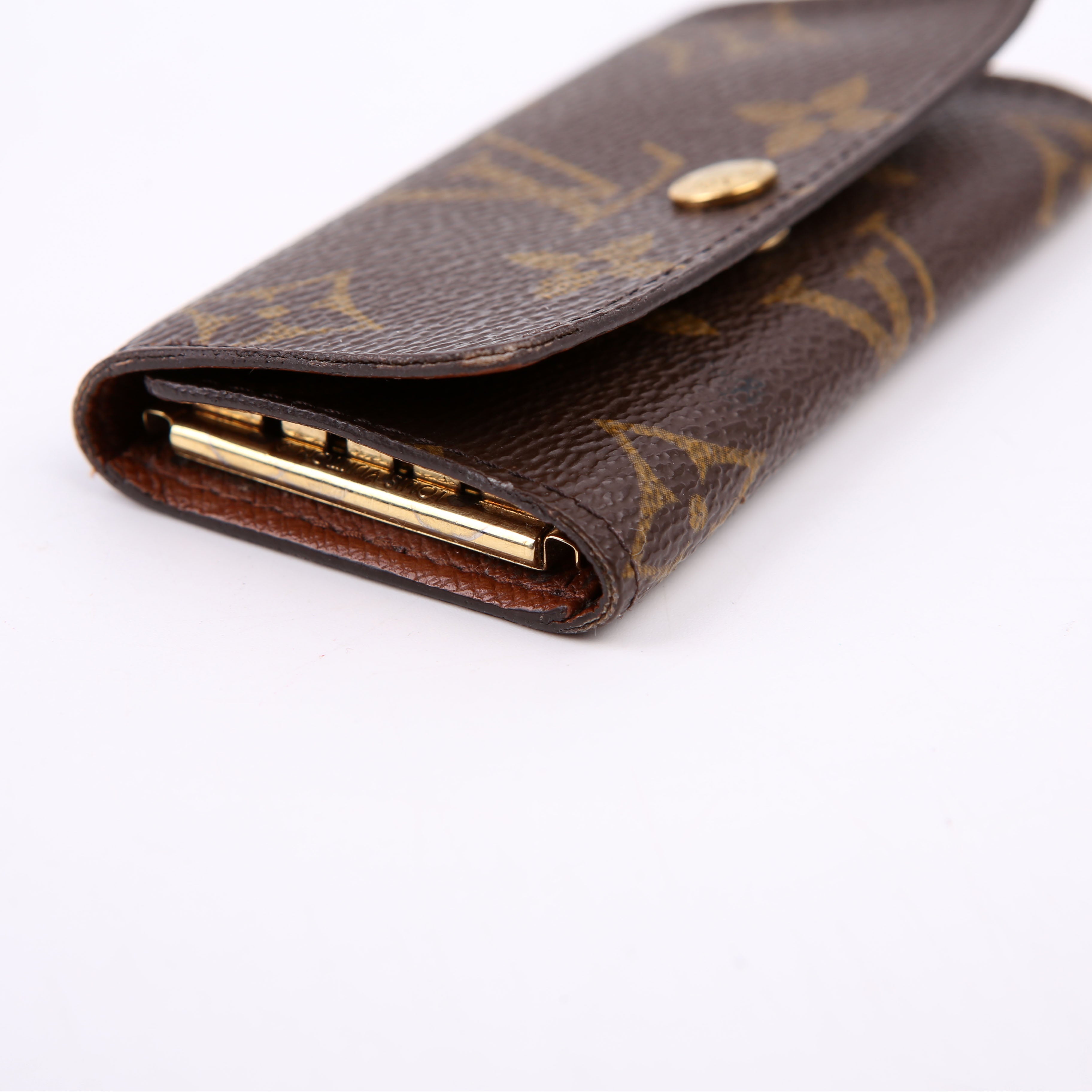 Multicles 4 Monogram