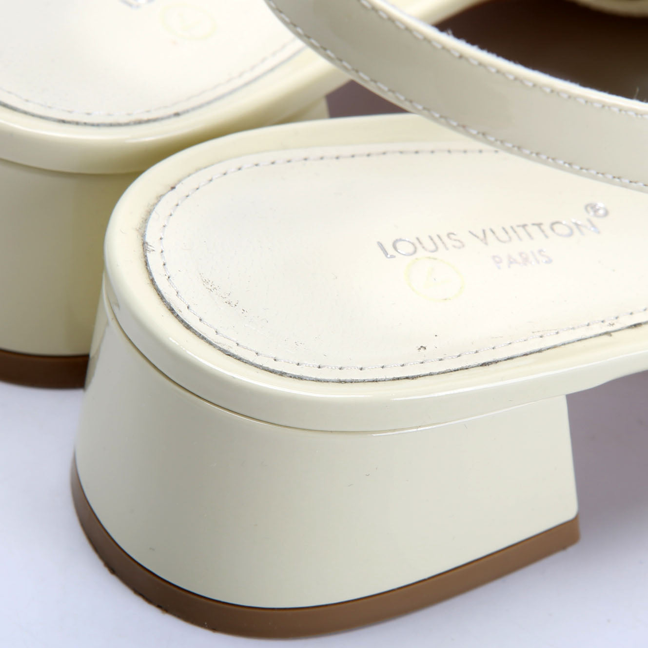Romy Slingback Size 38.5 Cream