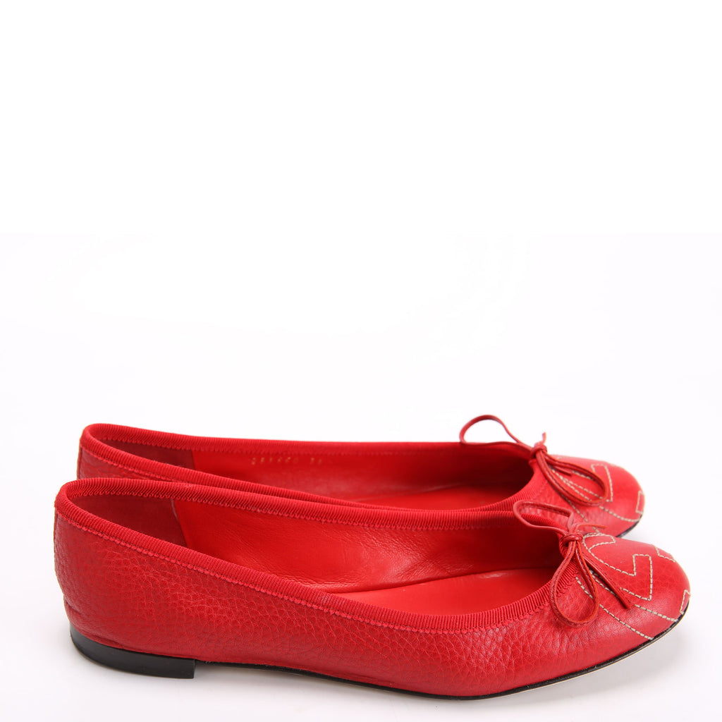 Interlocking G Ballet Flats Size 36 Red