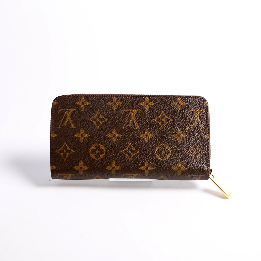 Zippy Wallet Monogram