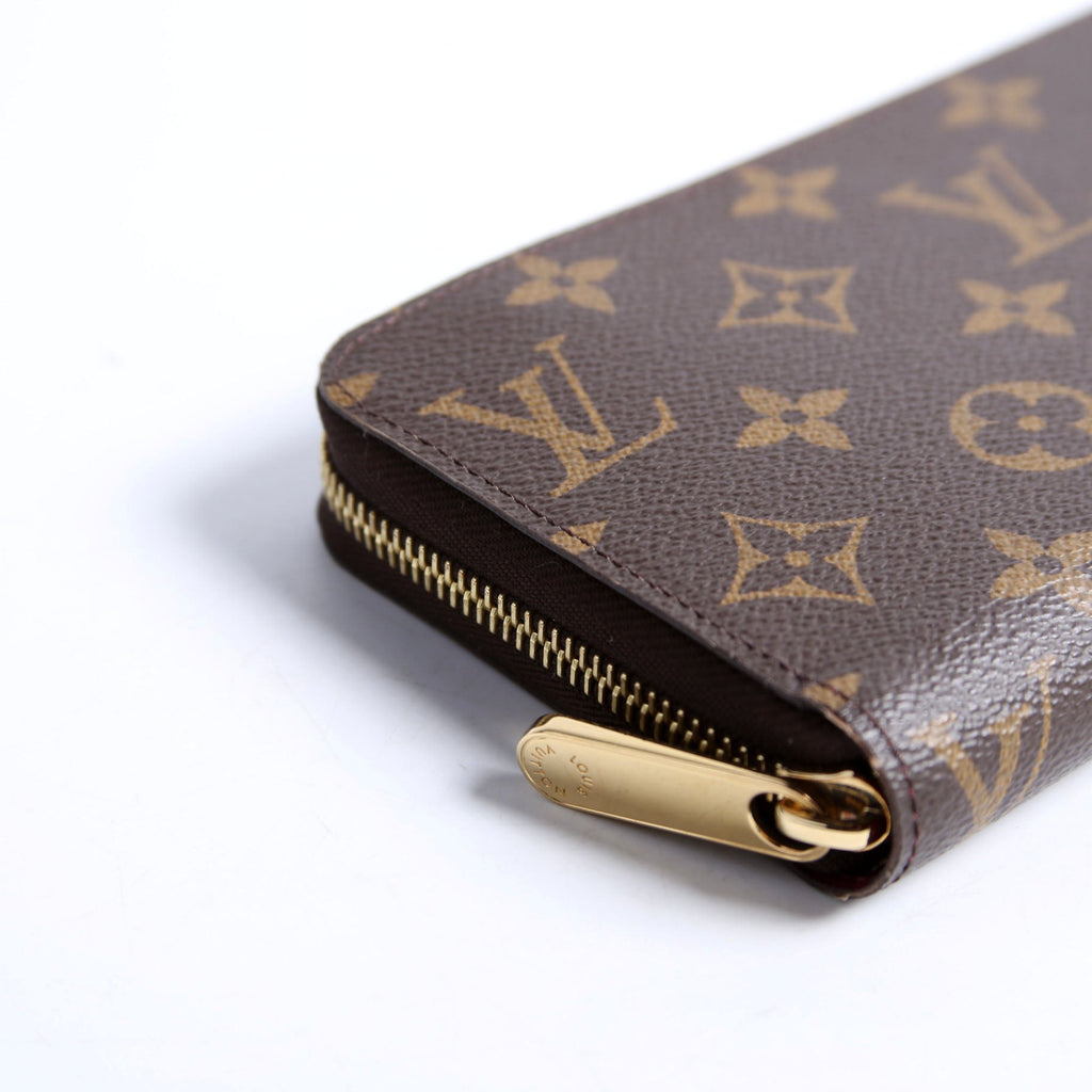 Zippy Wallet Monogram
