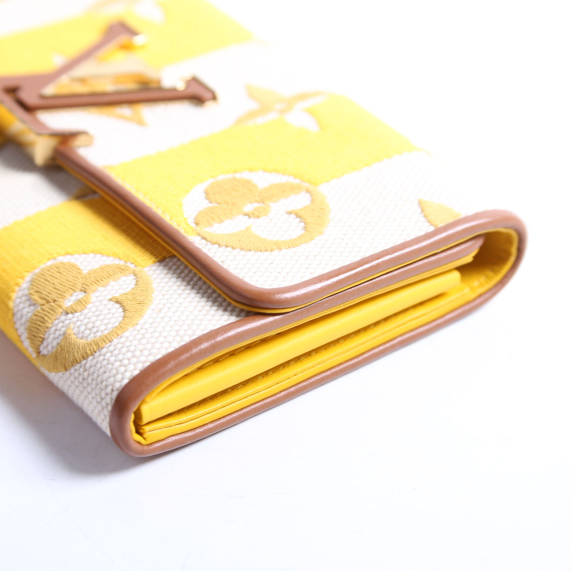 Capucines Wallet Striped Embroidered Yellow