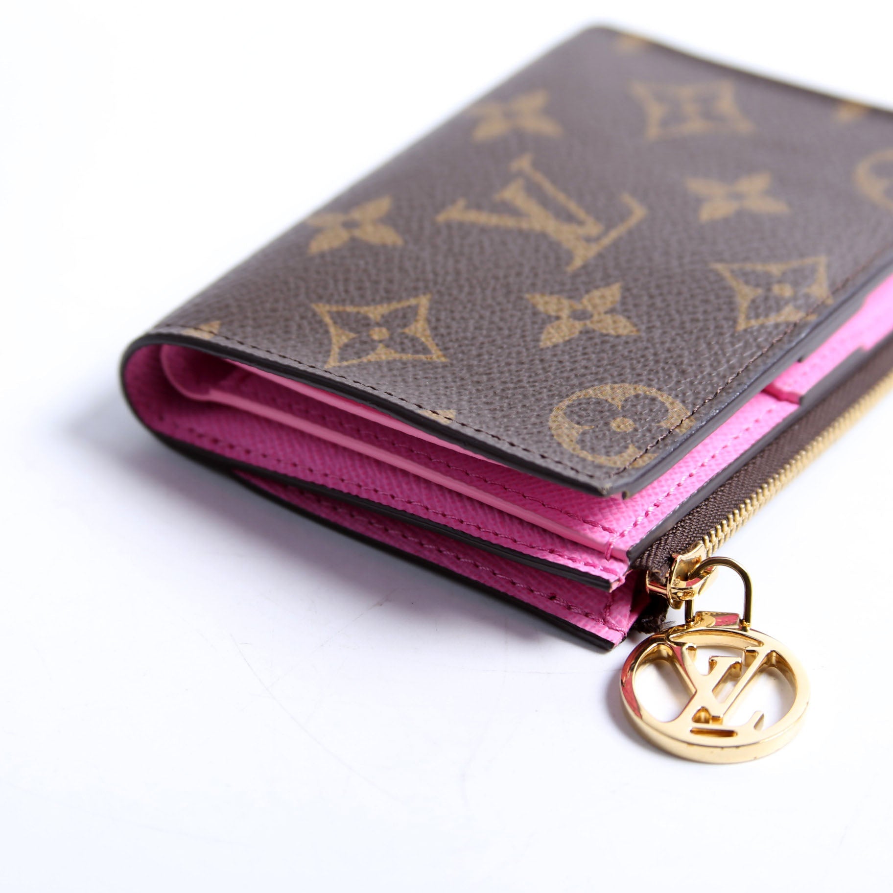 Lisa Wallet Monogram