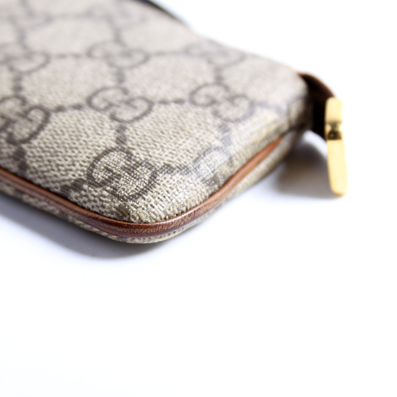 447964 GG Supreme Key Case Brown