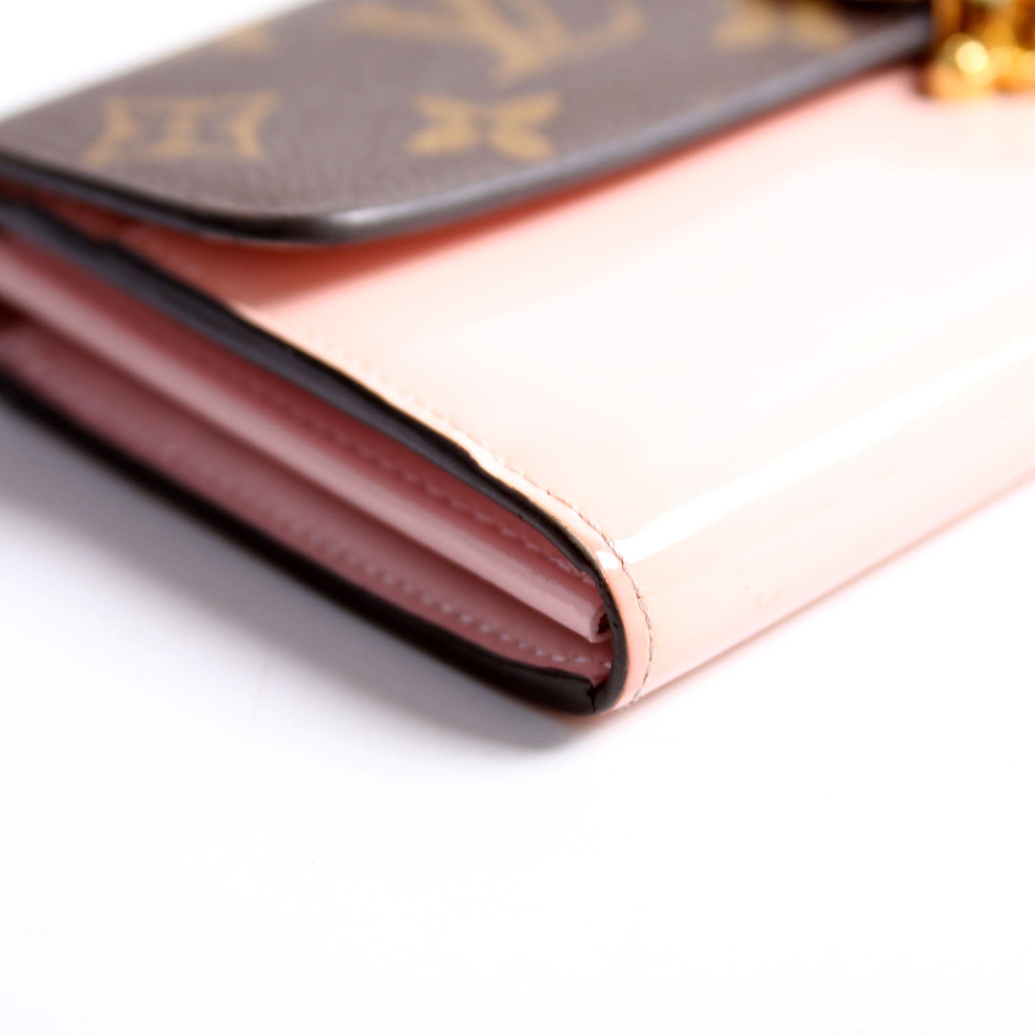 Cherrywood Long Wallet Pink