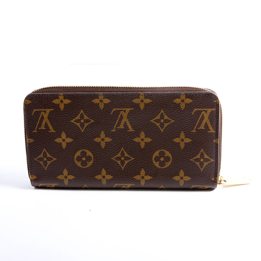 Zippy Wallet Monogram Berry