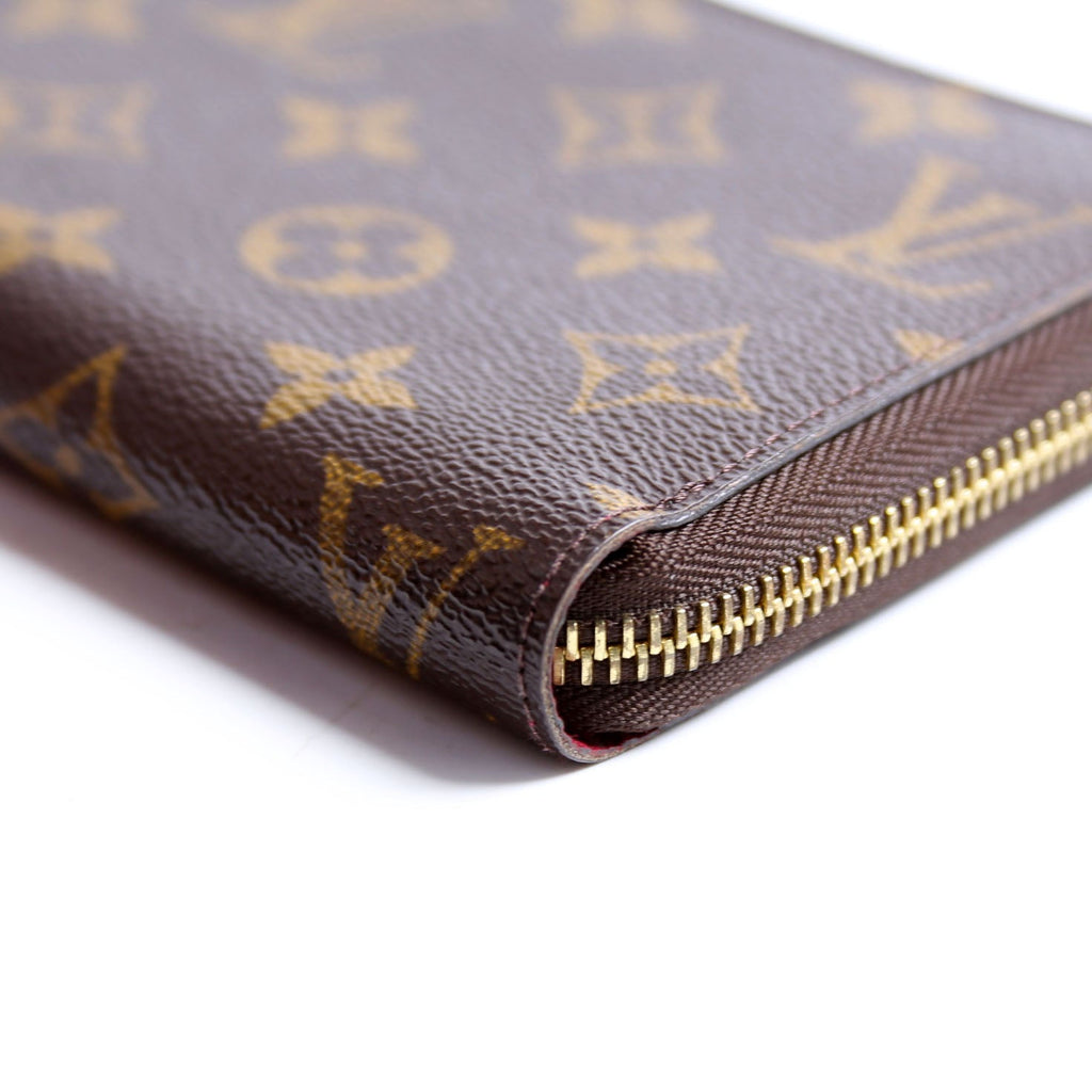 Zippy Wallet Monogram Berry