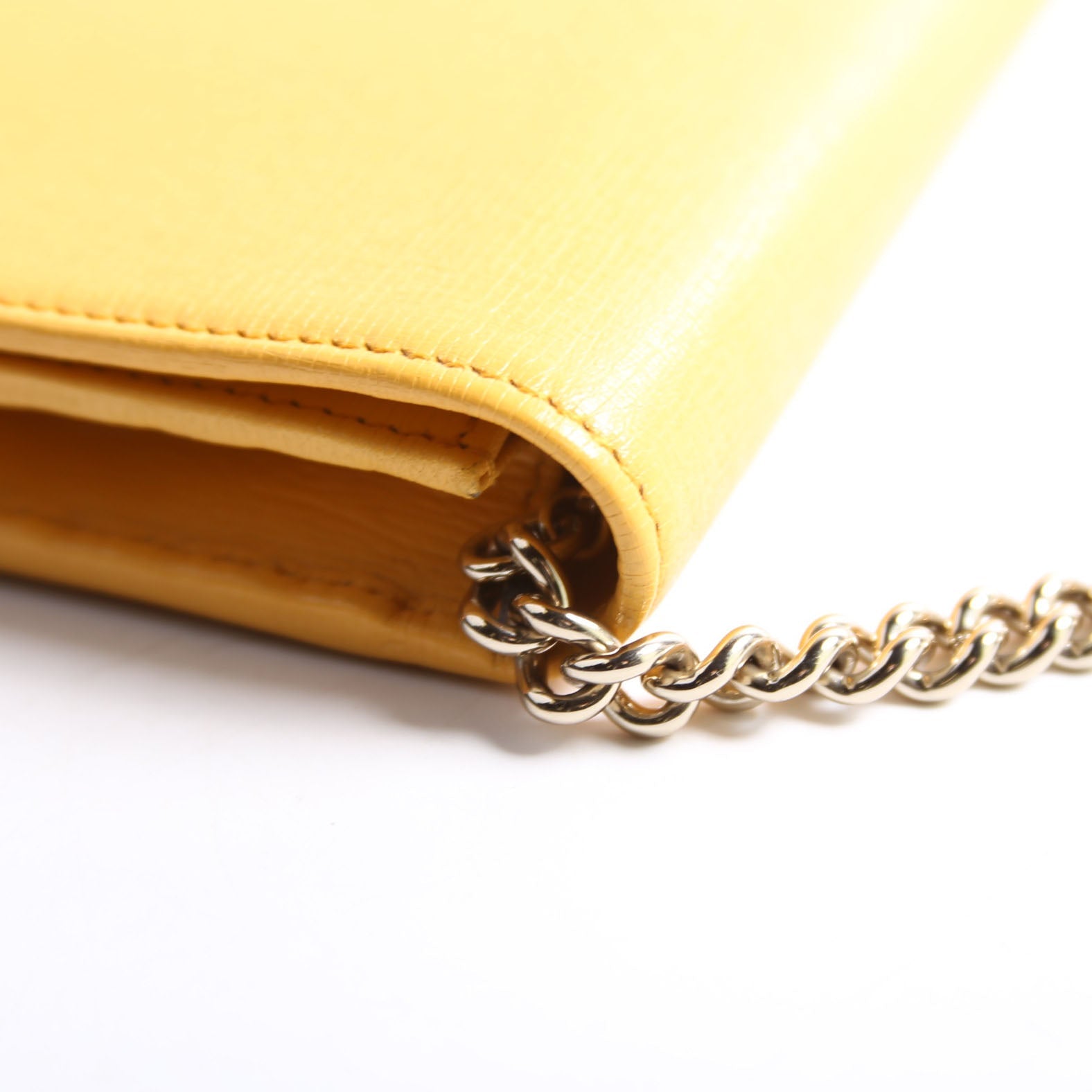 Gucci 354697 Interlocking GG Chain Wallet Yellow