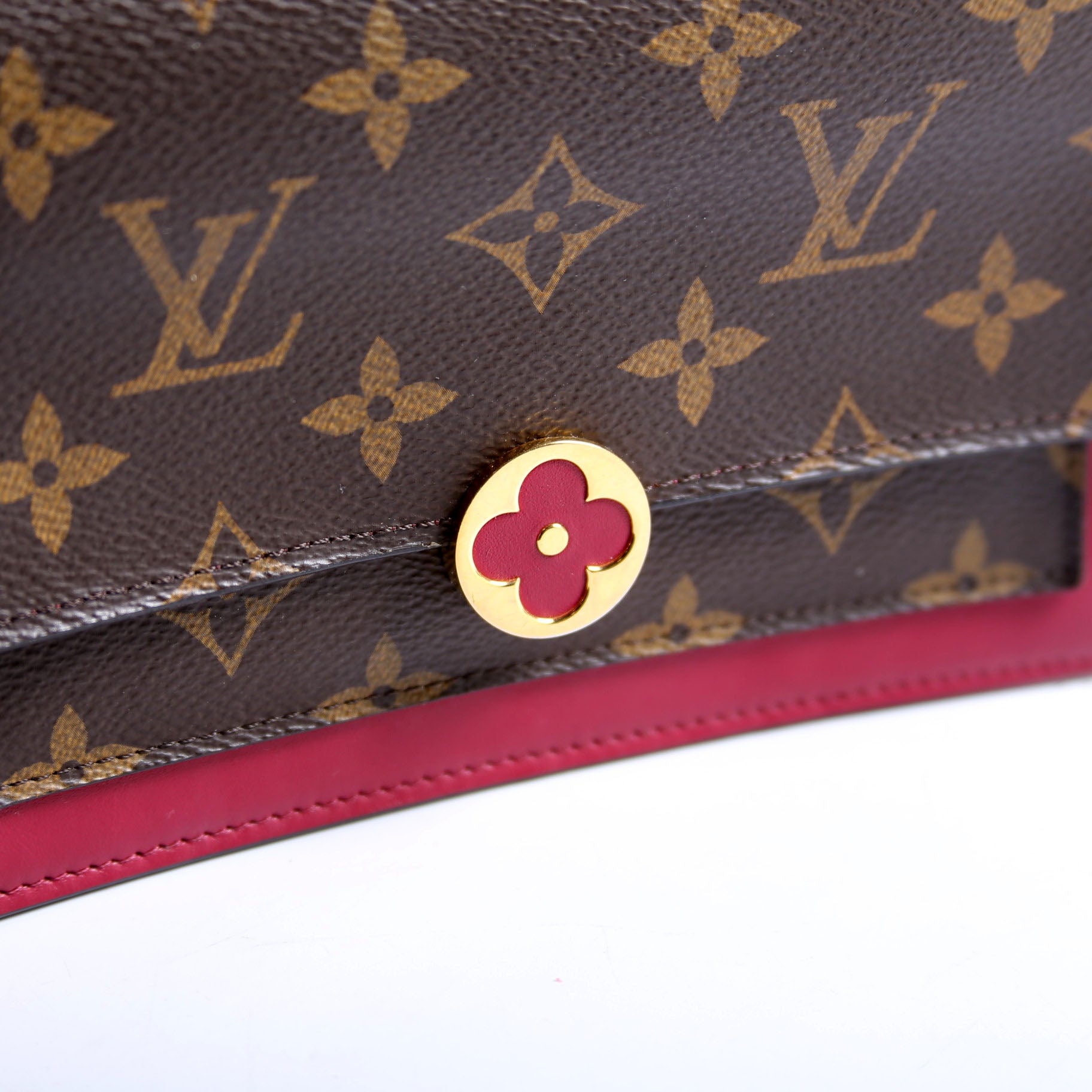 Flore Chain Wallet Monogram