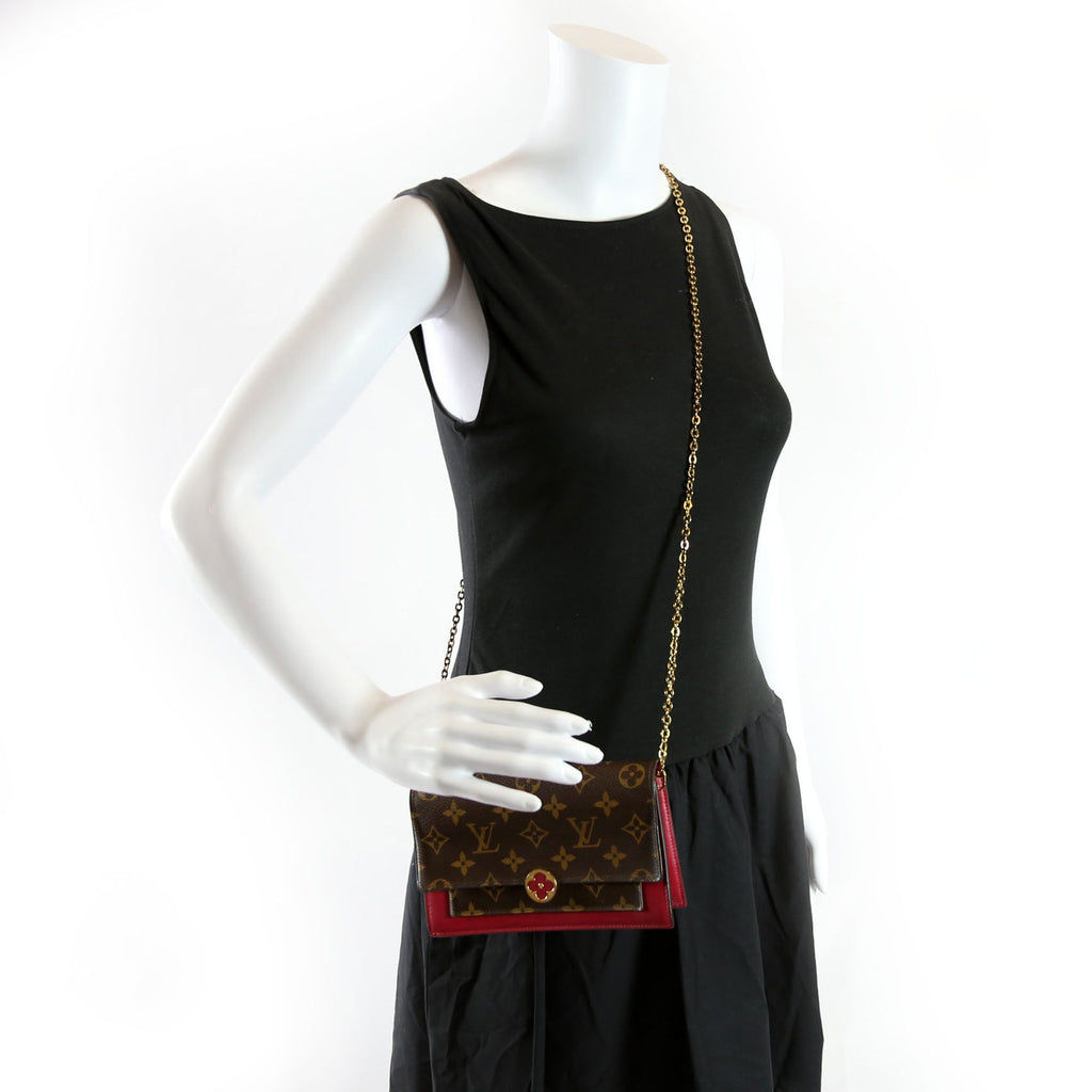 Flore Chain Wallet Monogram