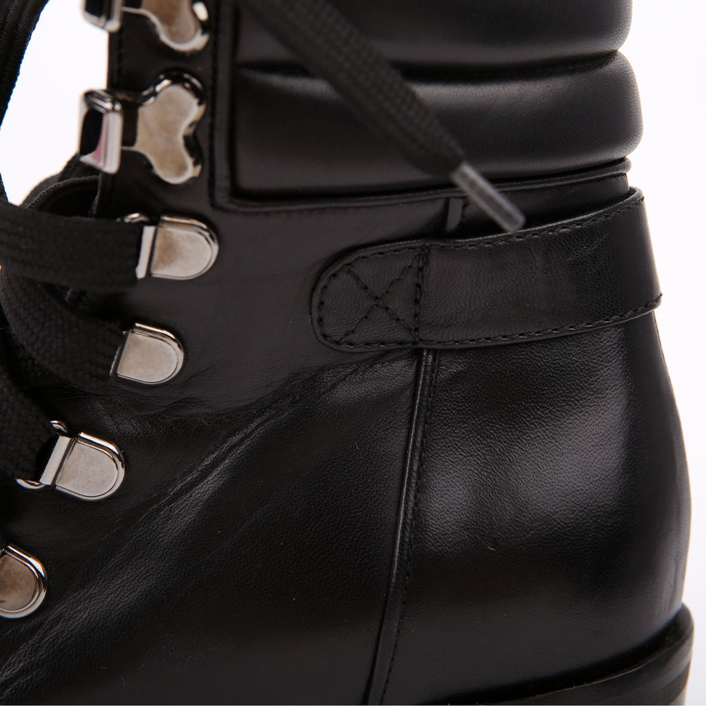 Who Runs Combat Boots Size 36 Black