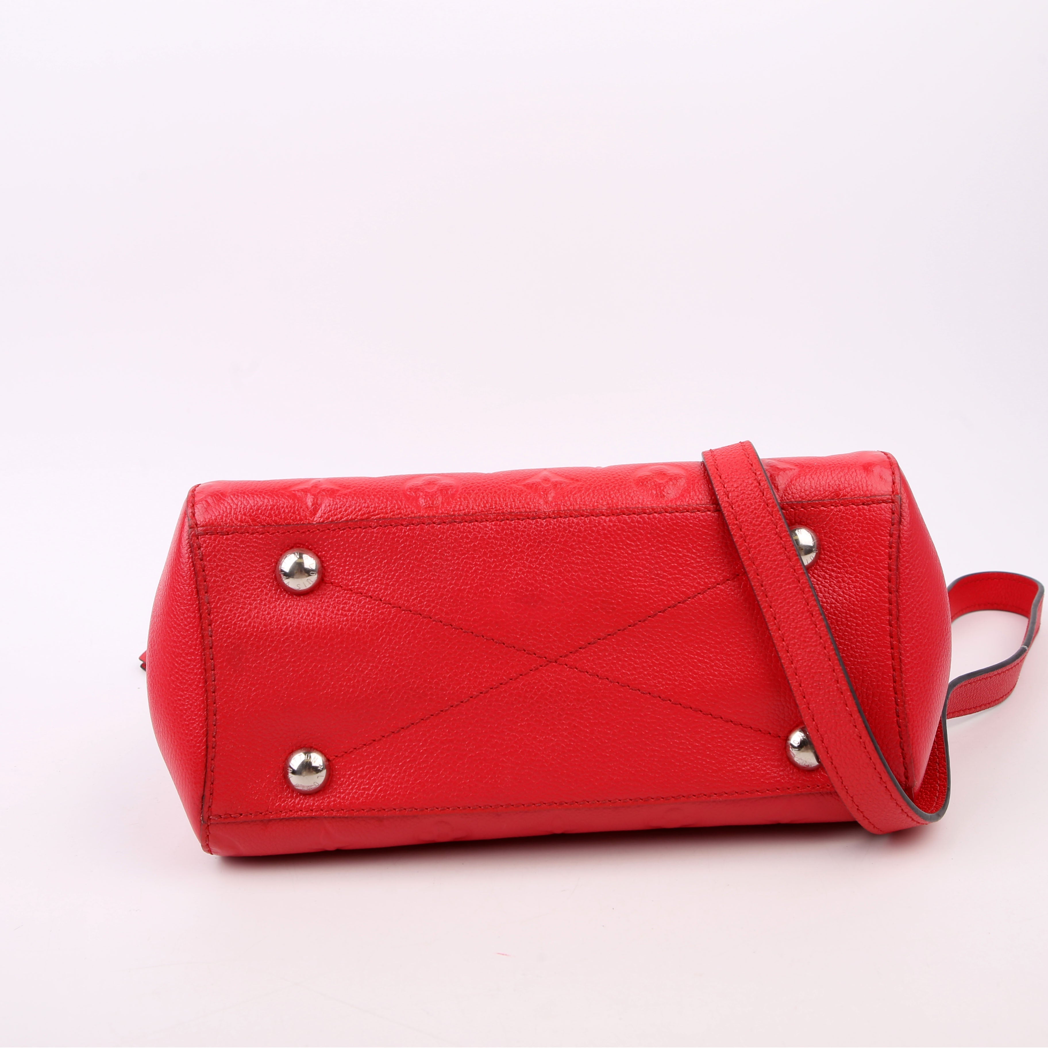 Montaigne BB Empreinte Red