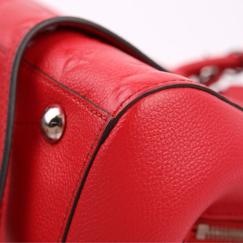 Montaigne BB Empreinte Red