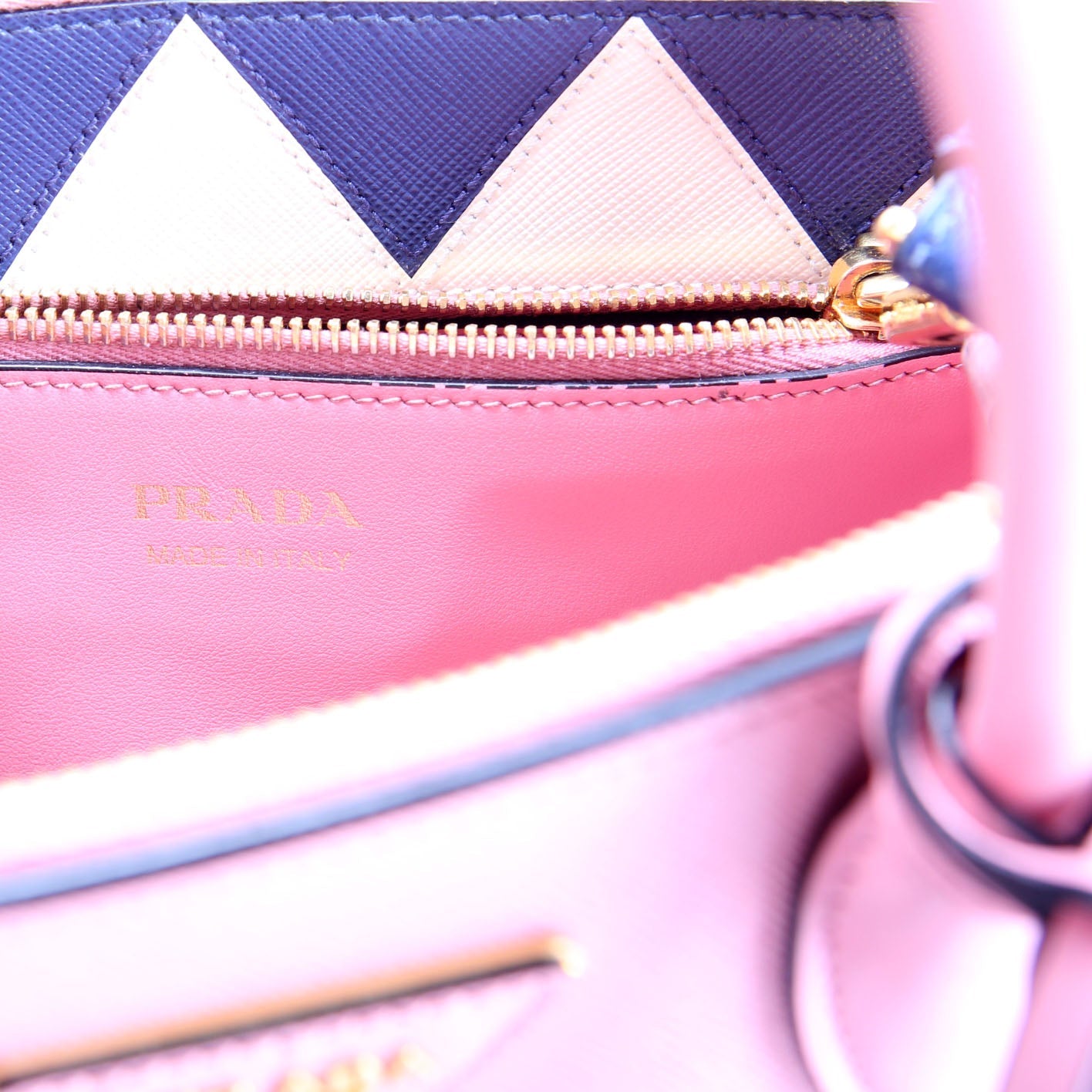 1BA102 Saffiano/City Calf Paradigme Bag