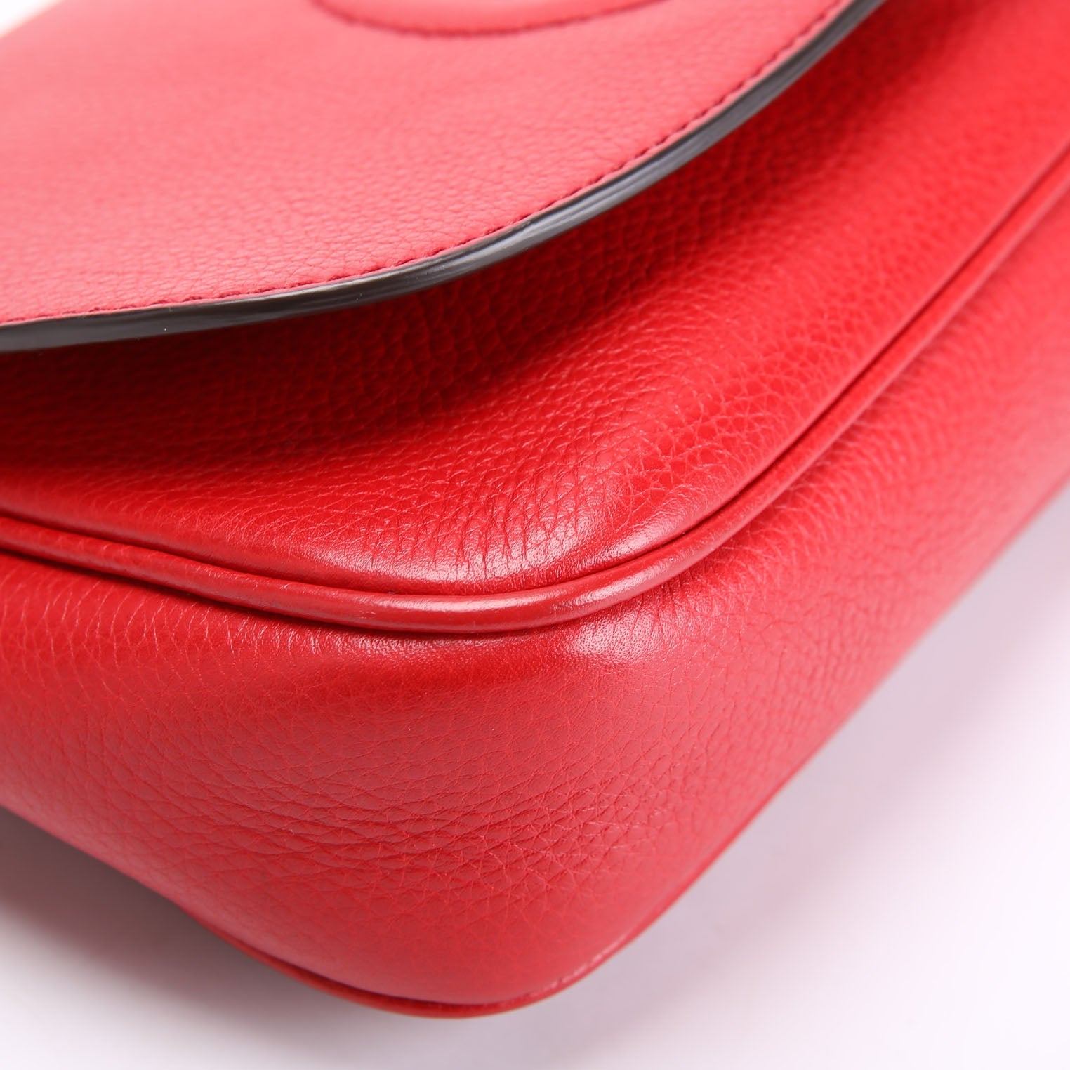 Gucci 336752 Soho Chain Tassel Flap Red