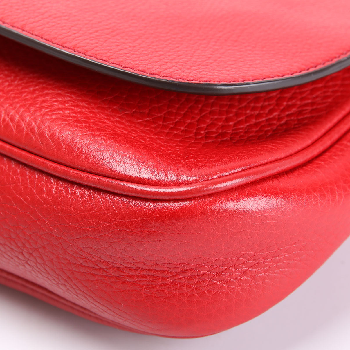 Gucci 336752 Soho Chain Tassel Flap Red
