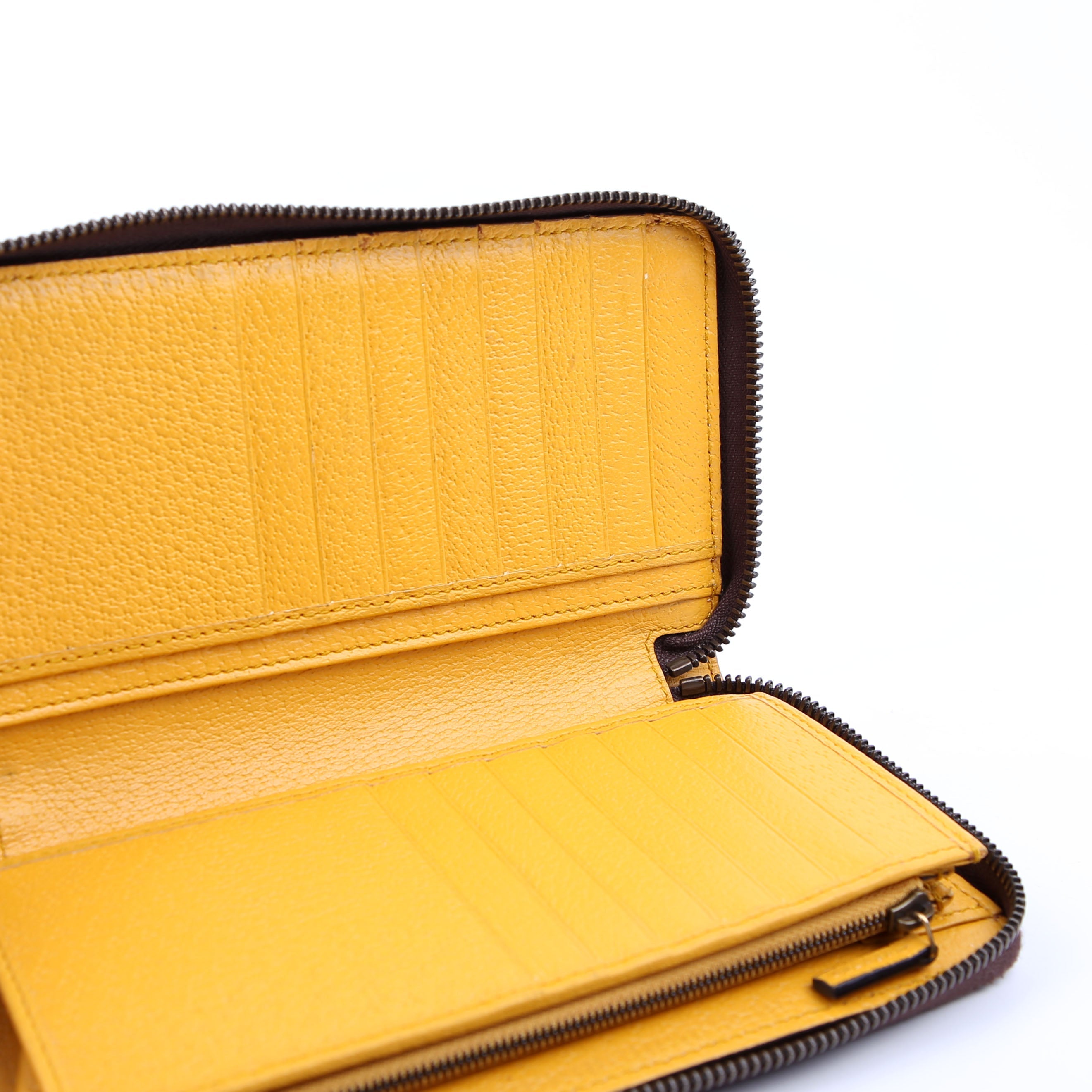 473953 Neo Vintage Zip Around Wallet Brown/Yellow