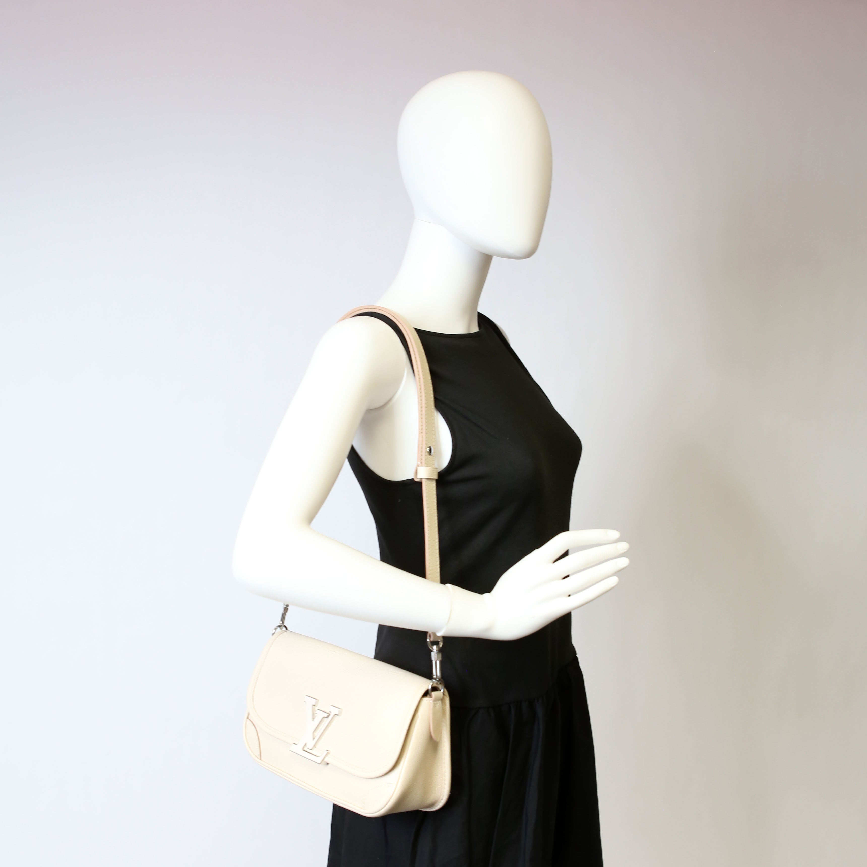Buci Crossbody Epi Cream