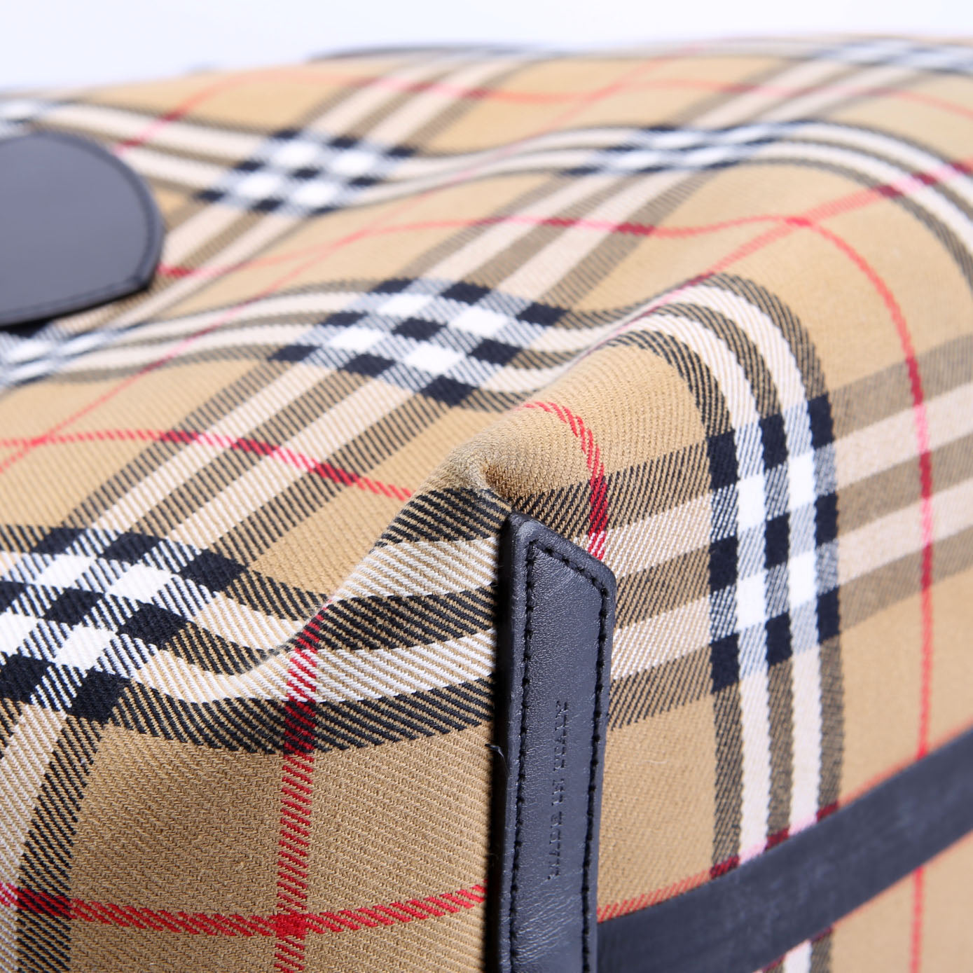 Vintage Check The Giant Reverse Tote Medium
