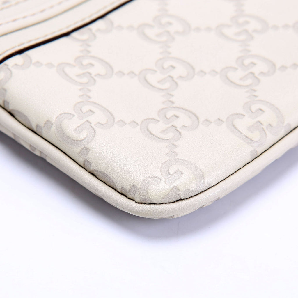 256867 Guccissima Wristlet Pouch Beige