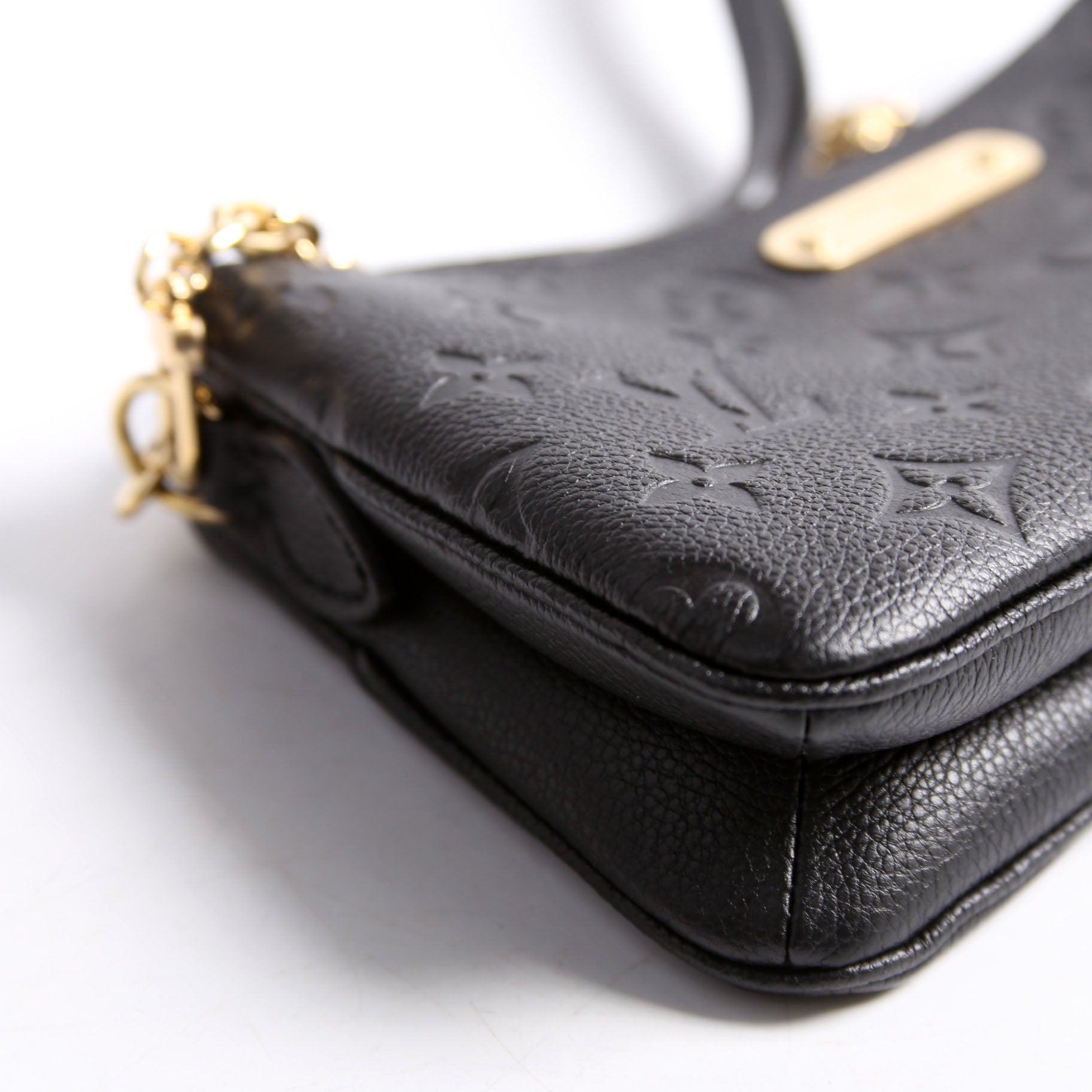 Pochette Liv Empreinte Black