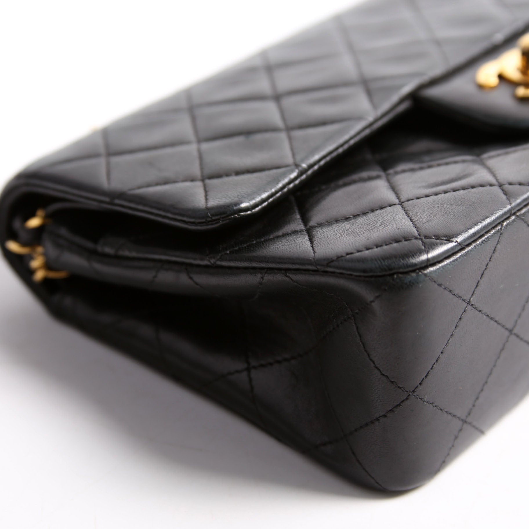 Classic Flap Small Lambskin 4M Black/Gold