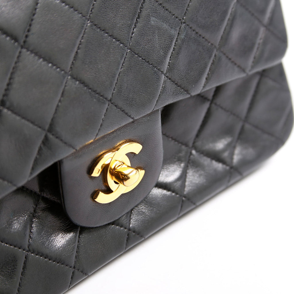 Classic Flap Small Lambskin 4M Black/Gold