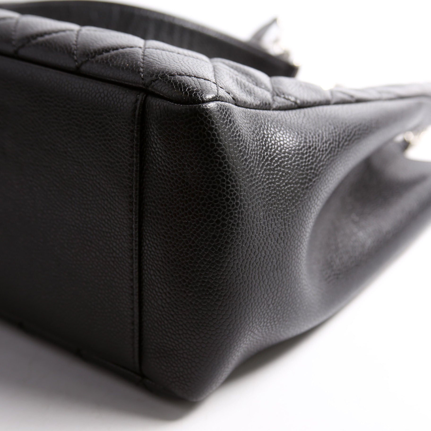 Grand Shopping Tote Caviar Black