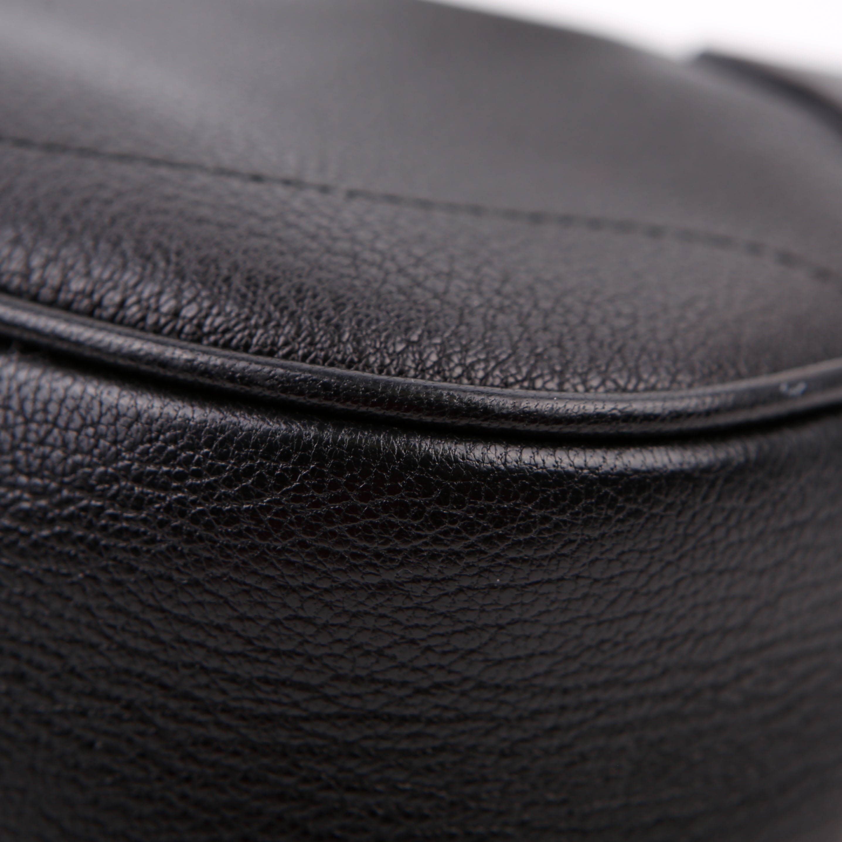 731817 Aphrodite Leather Small Shoulder Black