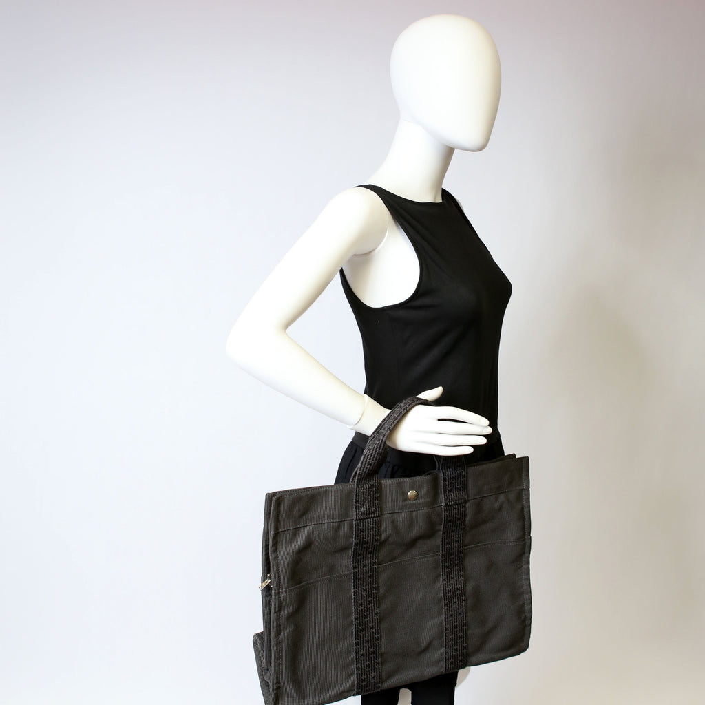 Hermes Herline MM Tote Black