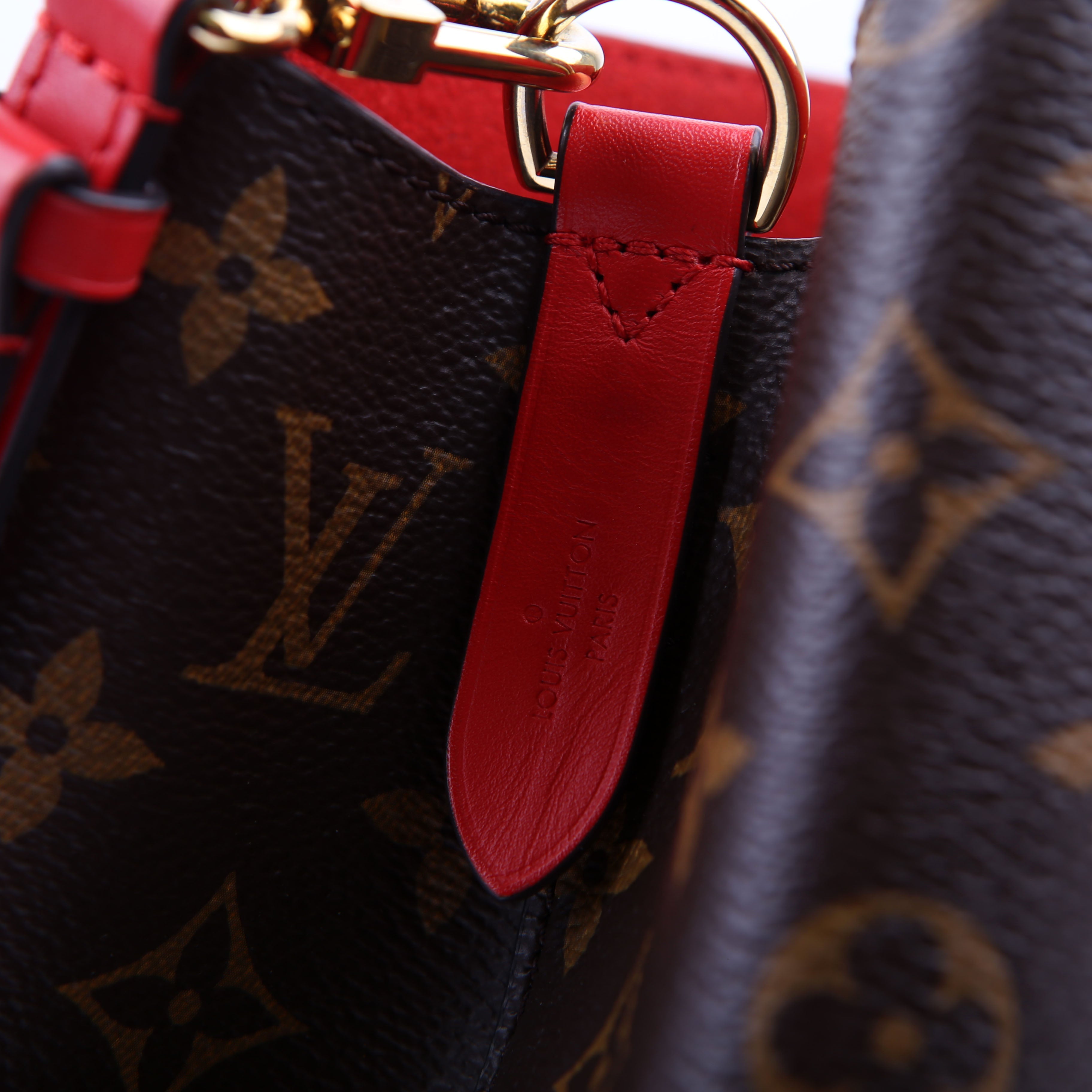 Neonoe Monogram Red