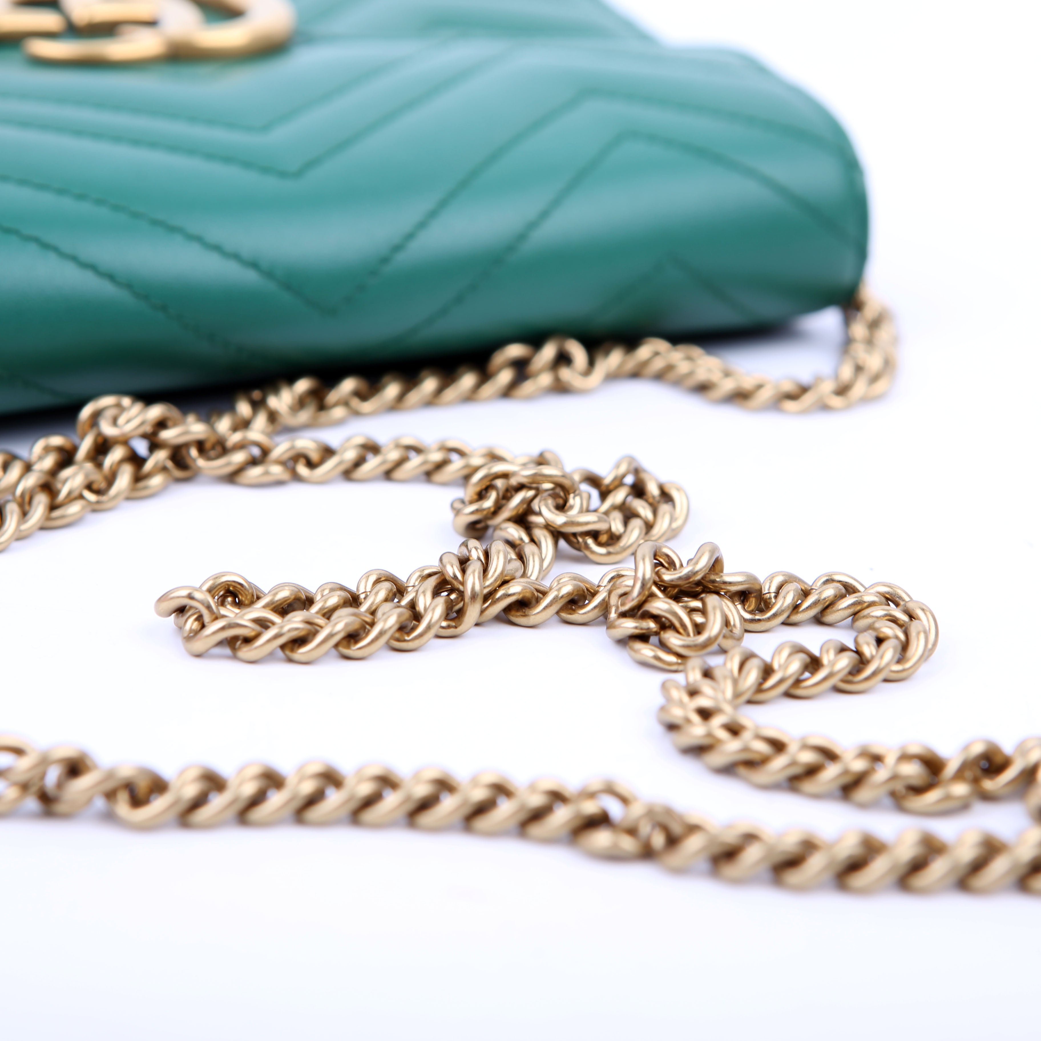 474575 Marmont Chain Wallet Green