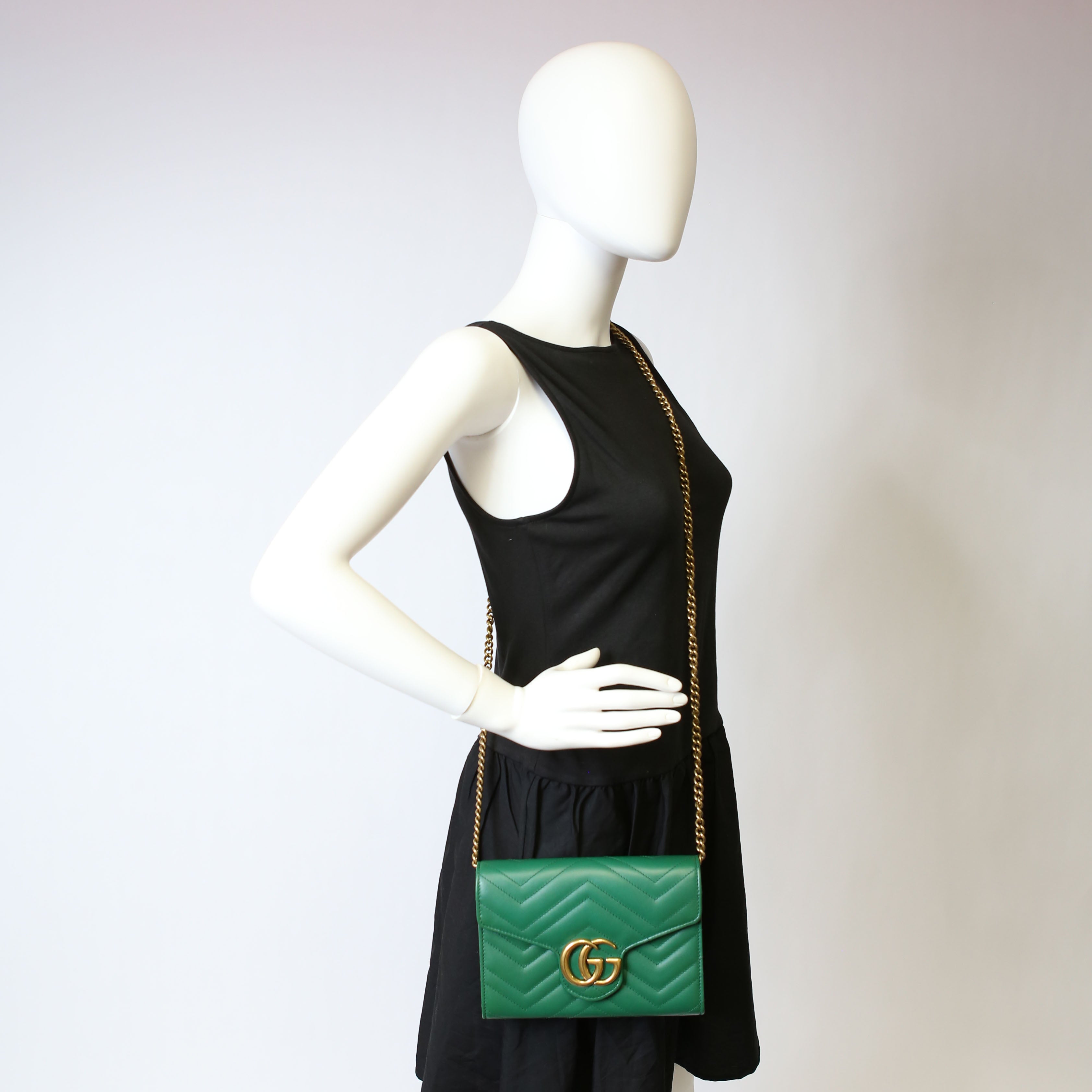 474575 Marmont Chain Wallet Green