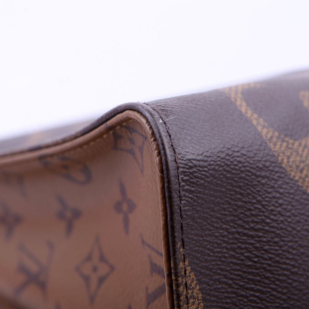 ONTHEGO GM Reverse Monogram Black