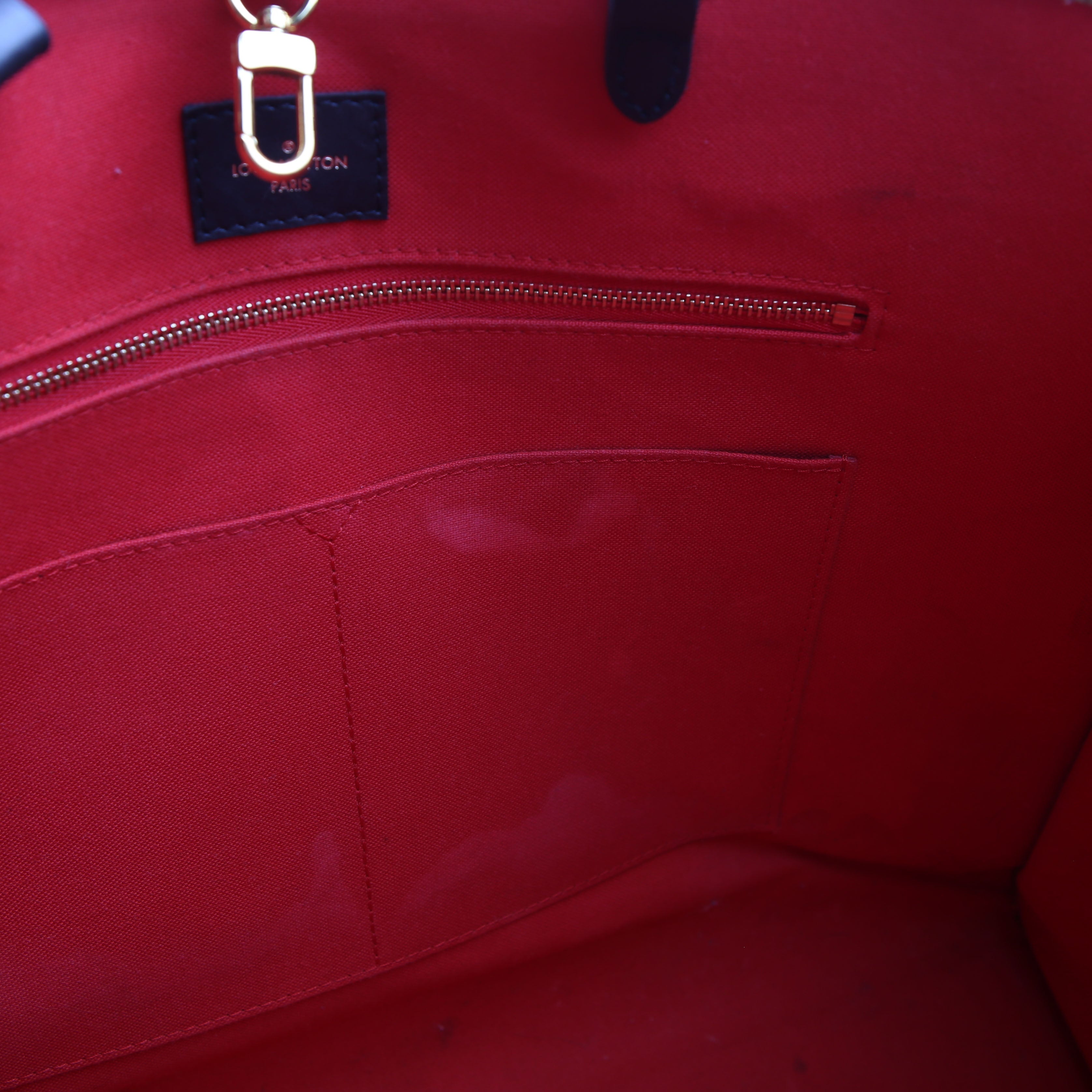 ONTHEGO GM Reverse Monogram Black