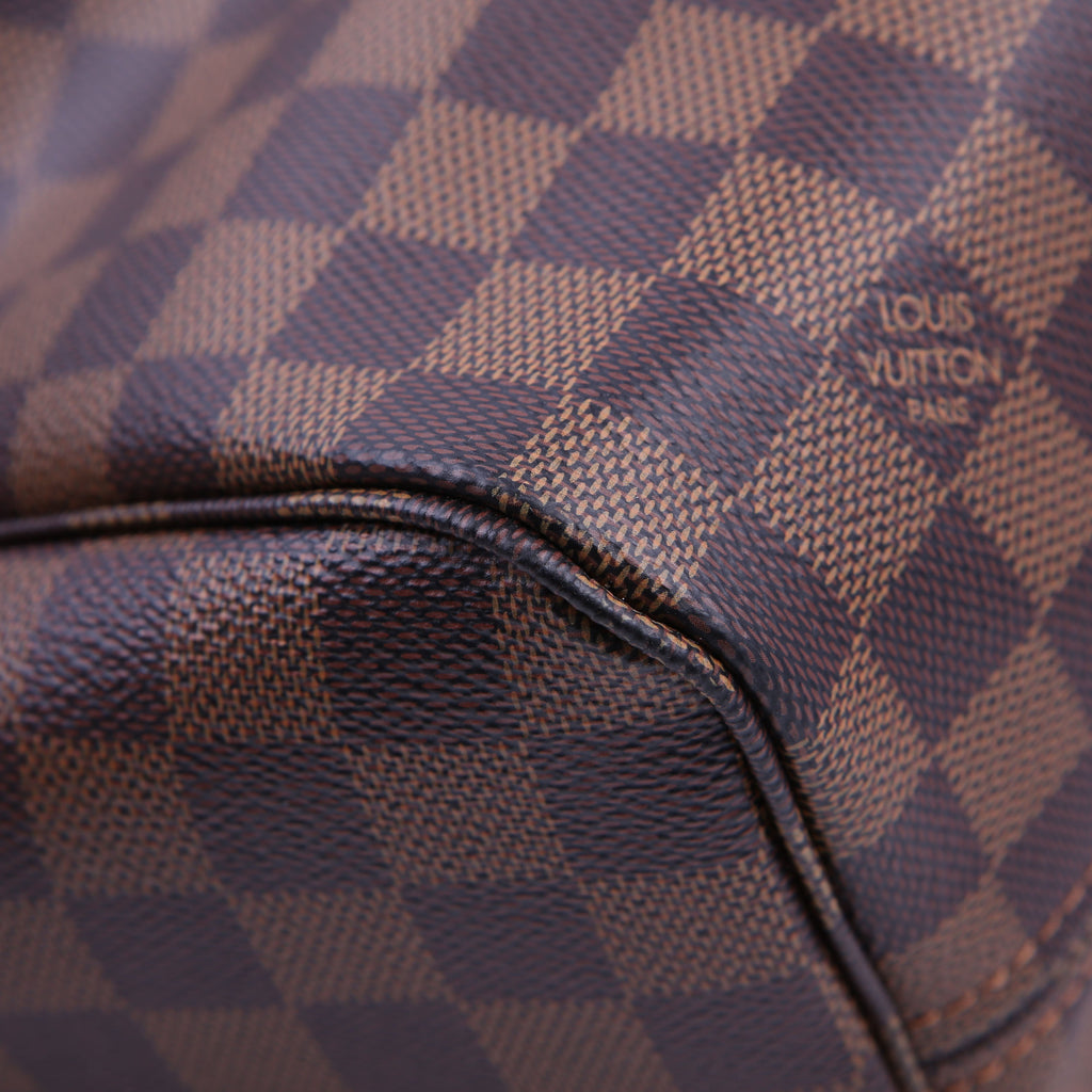 Neverfull With Wallet MM Damier Ebene Red