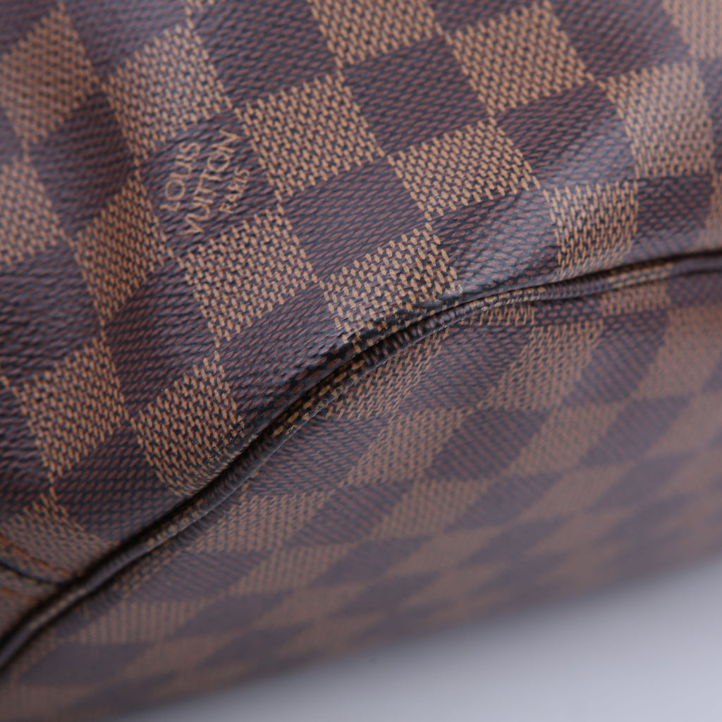 Neverfull With Wallet MM Damier Ebene Red