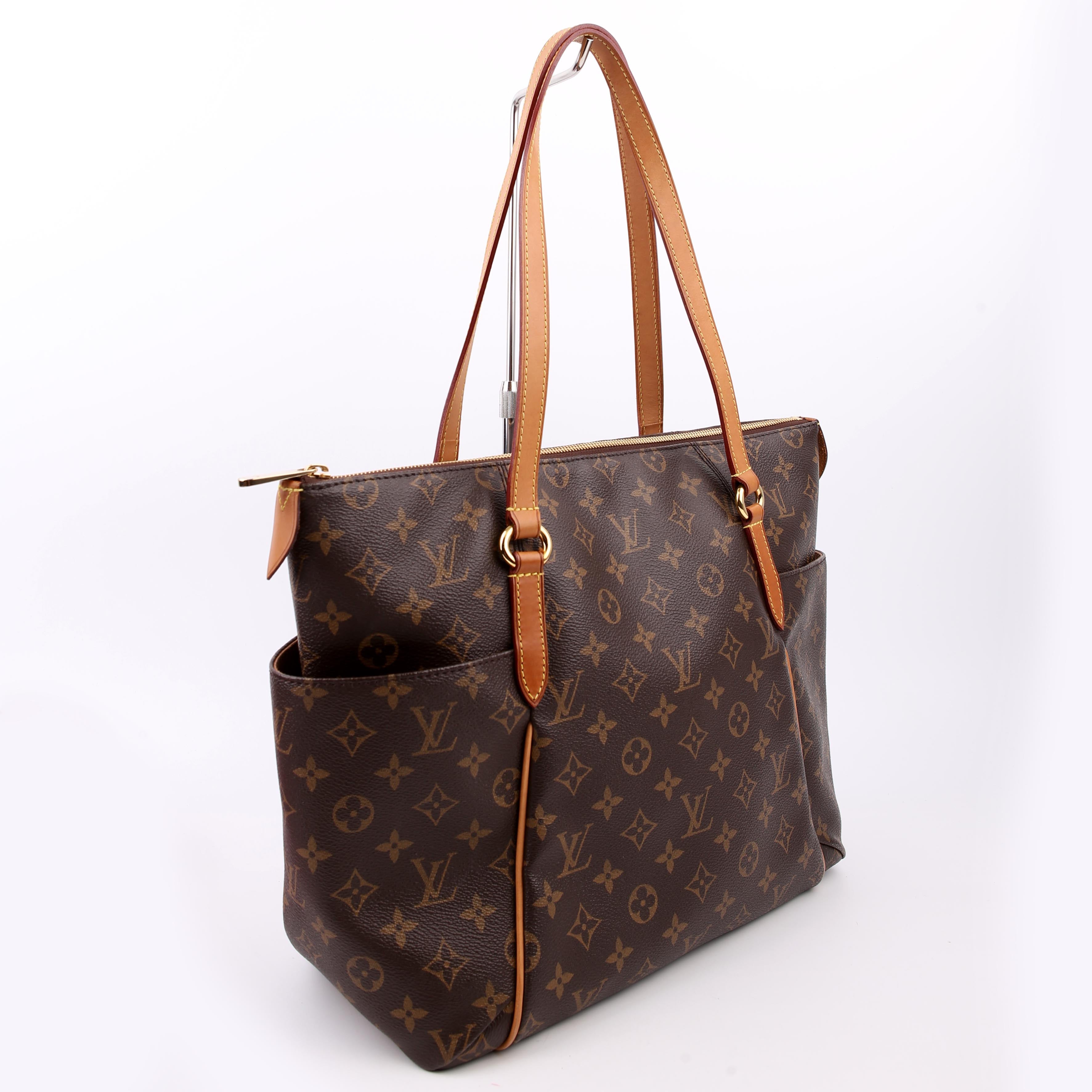 Totally MM Monogram