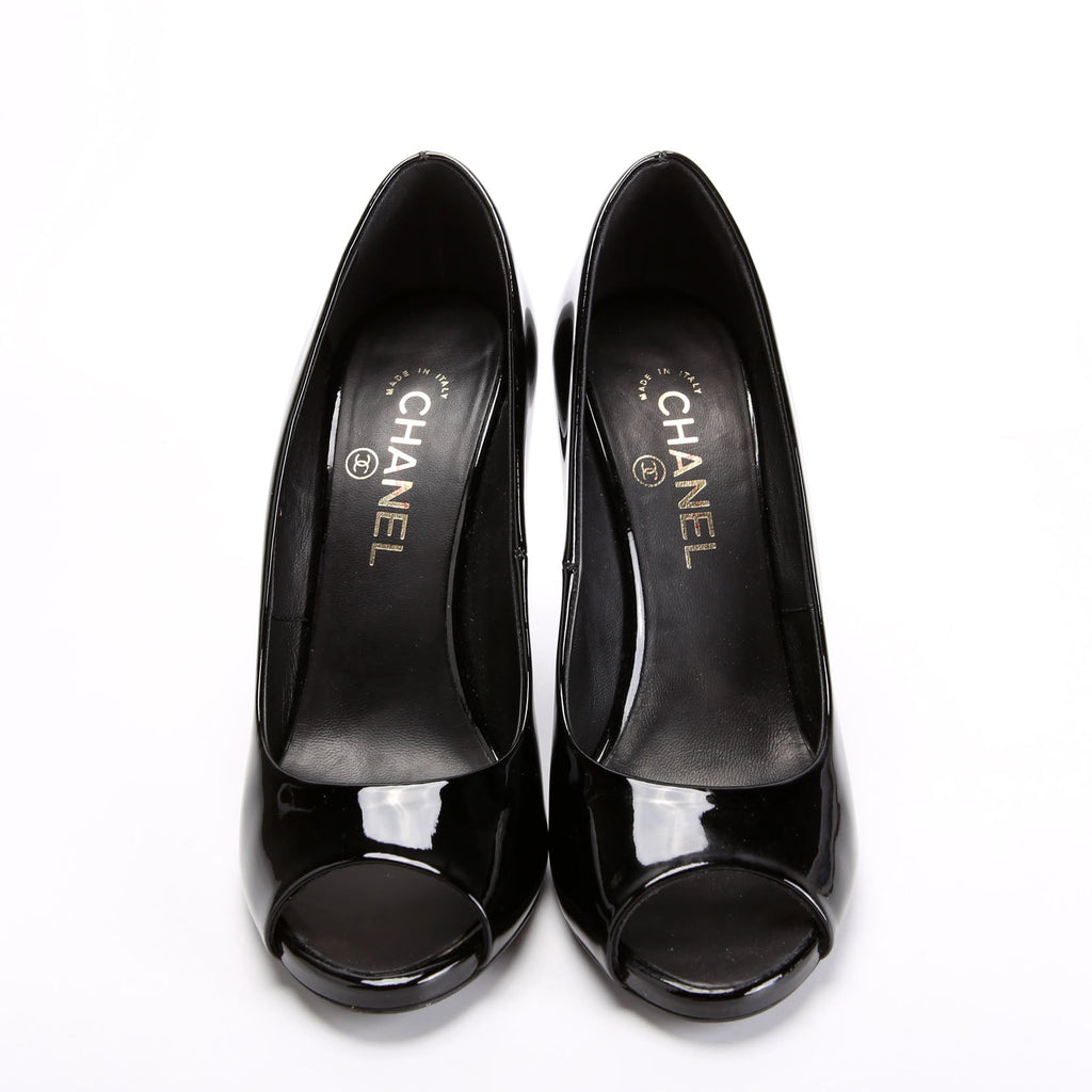 Peep Toe Patent Pearl Pumps Size 39 Black