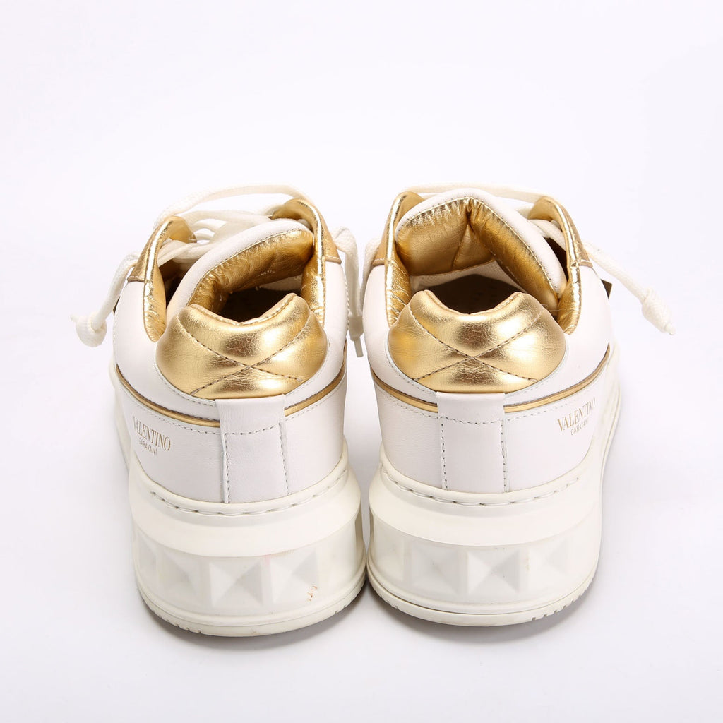 Roman Stud Sneakers Size 38.5