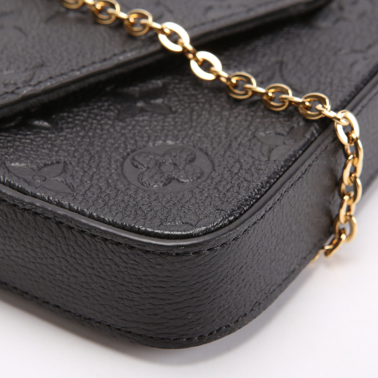 Pochette Felicie Empreinte Black