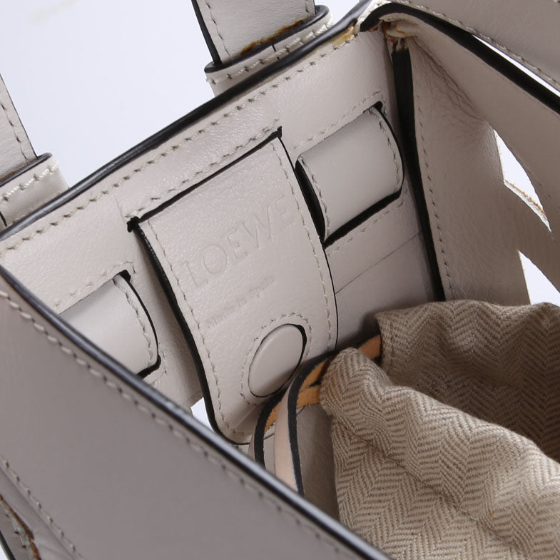 Hammock Tulip Capsule Shoulder Bag White