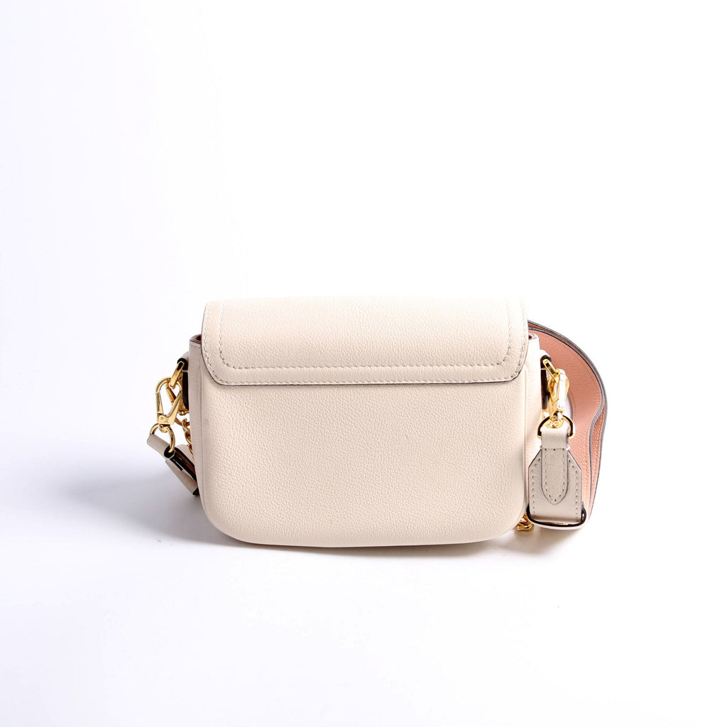 LockMe Tender Supple Calfskin Cream/Pink